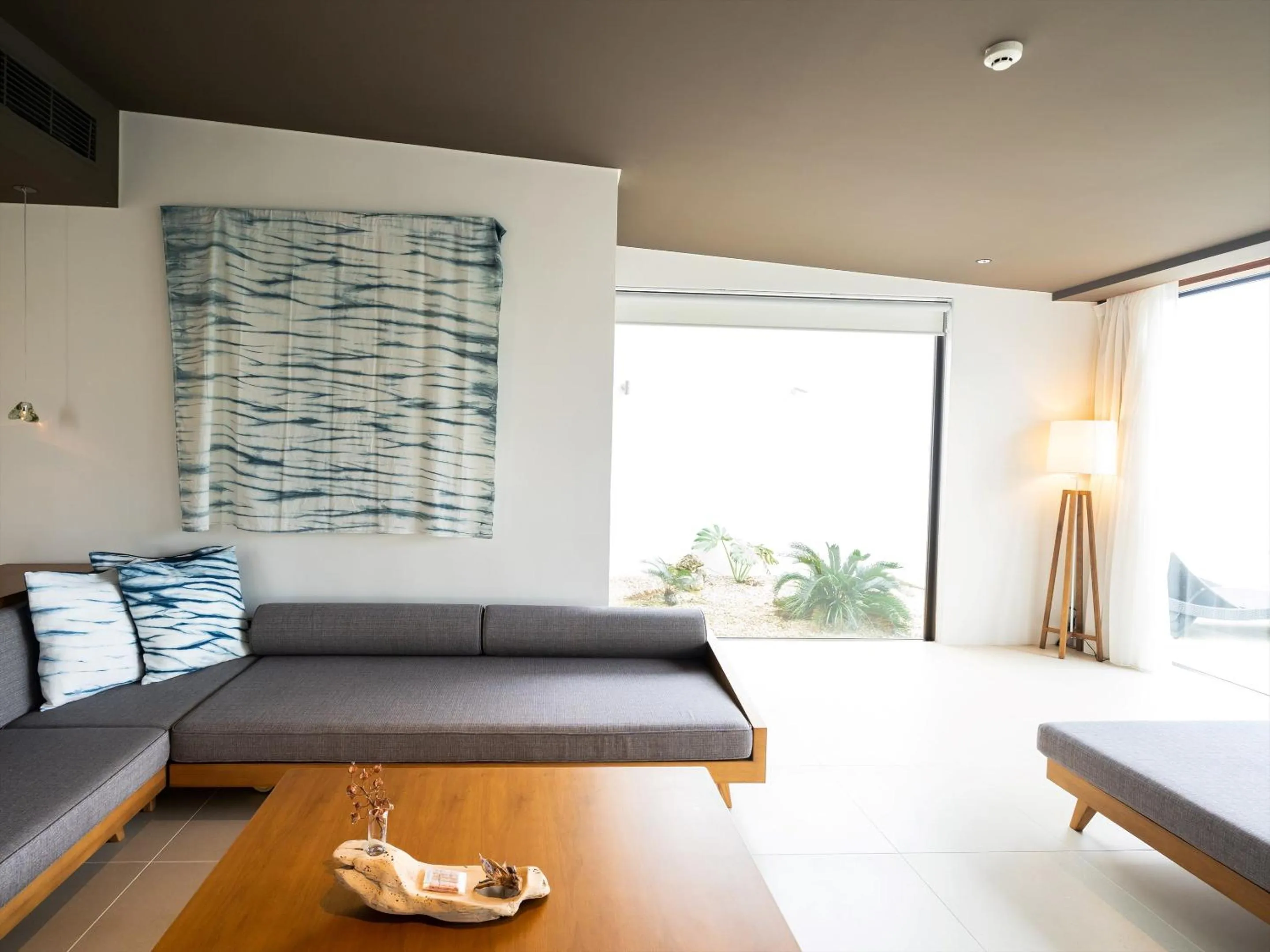 Living room, Bed in The Rescape