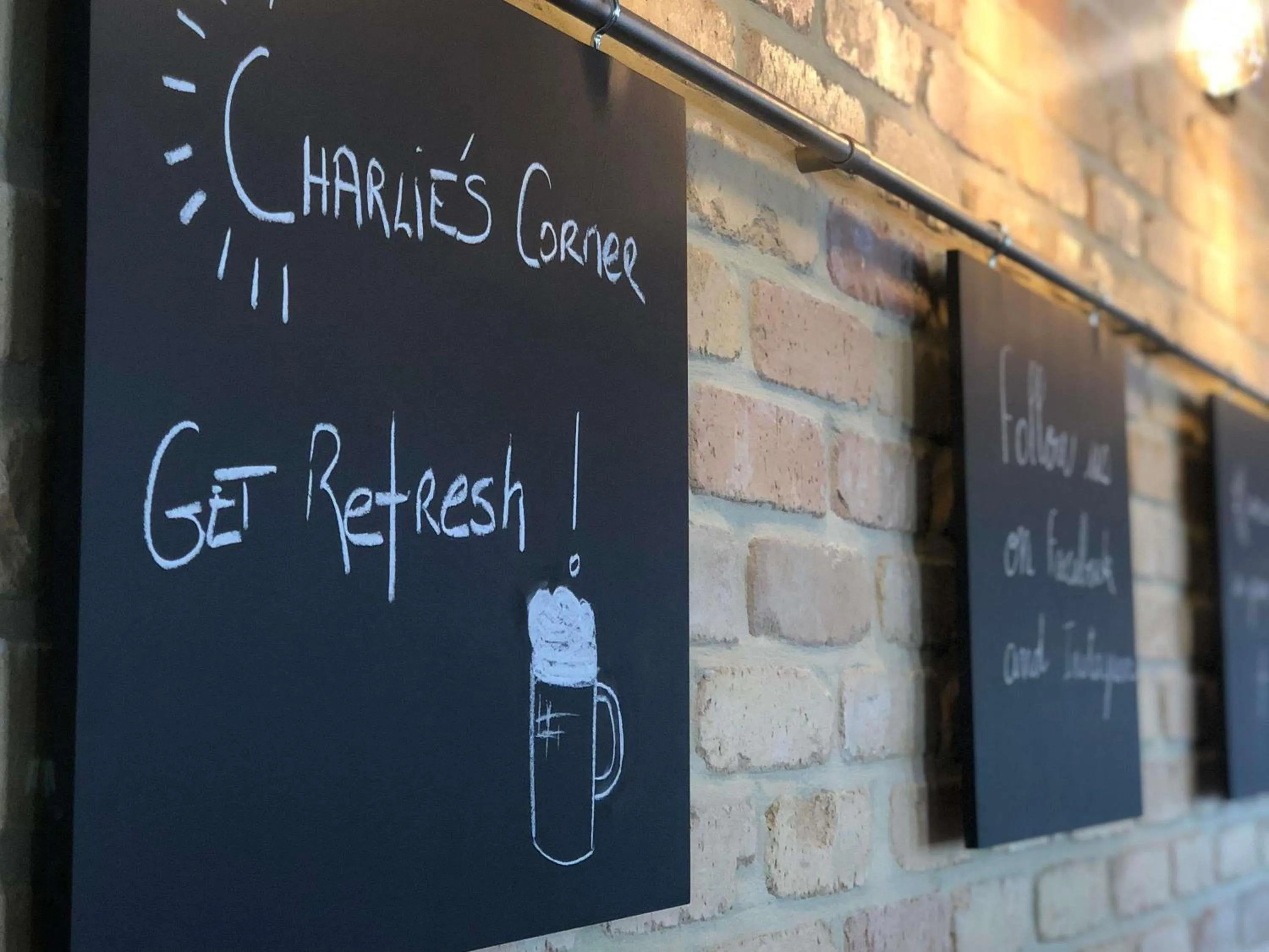 Restaurant/places to eat in ibis Saint-Omer Centre