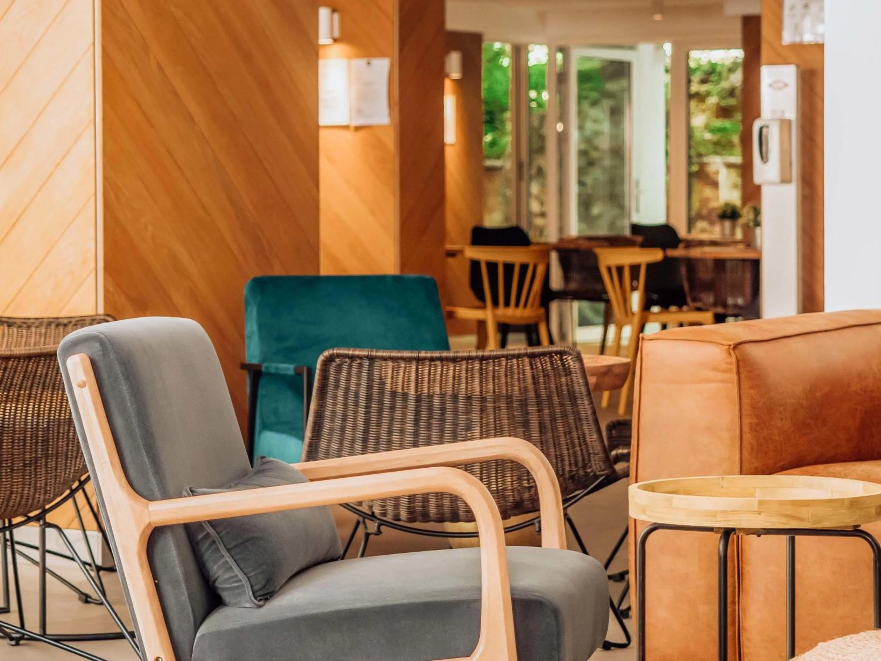 Property building in ibis Styles Golden Sands Roomer Hotel