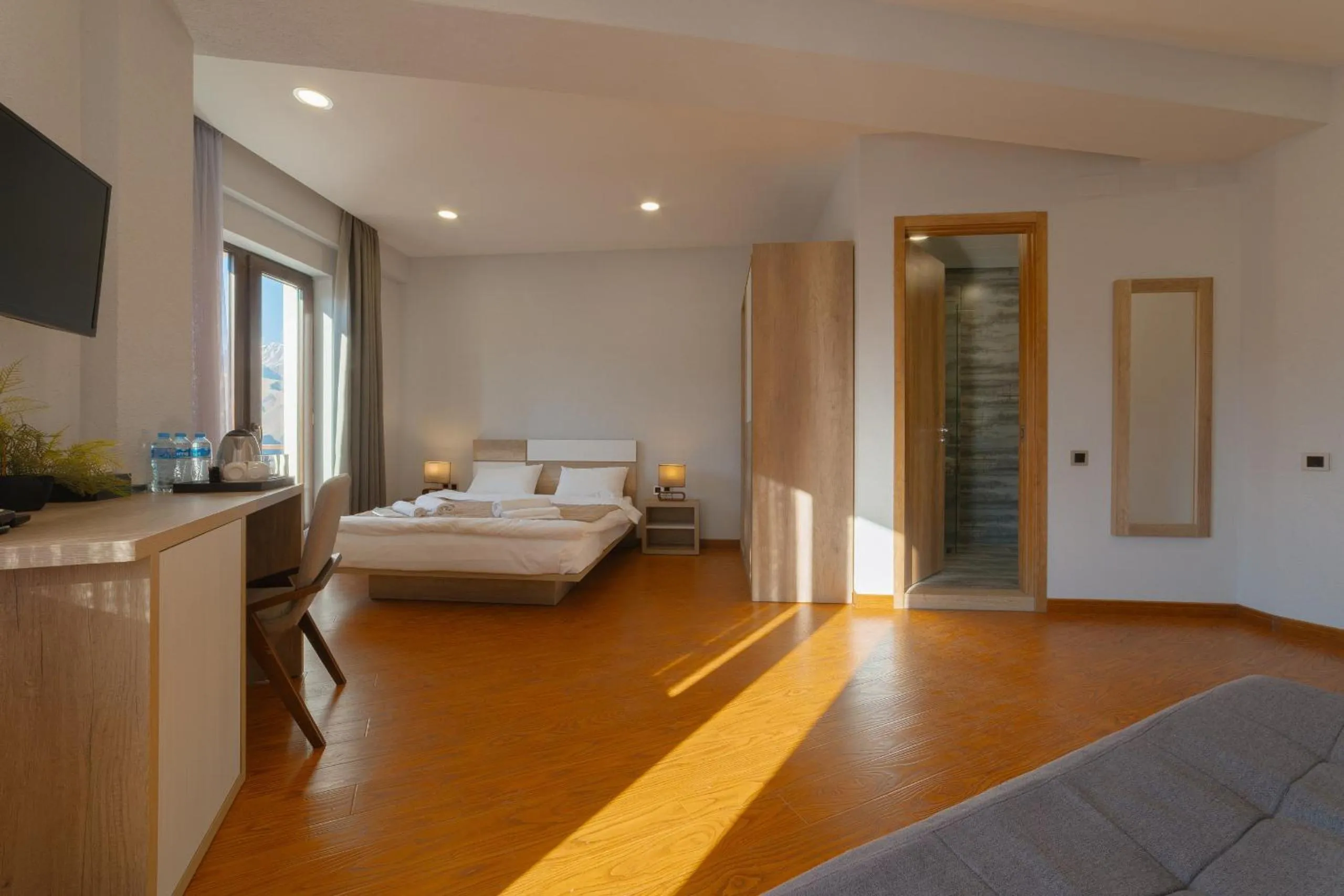 Bed in Ereto Hotel by SnowTime