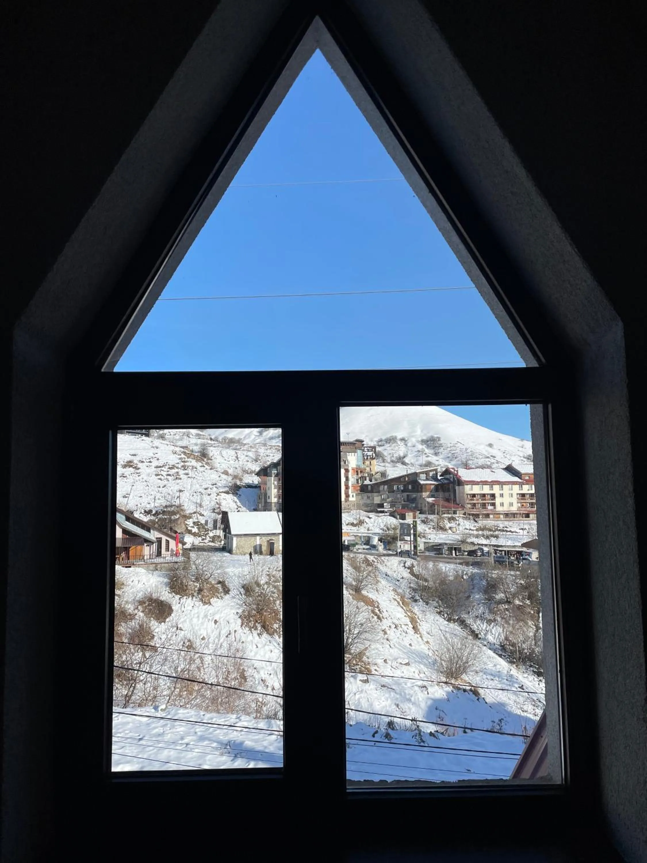 Ereto Hotel by SnowTime