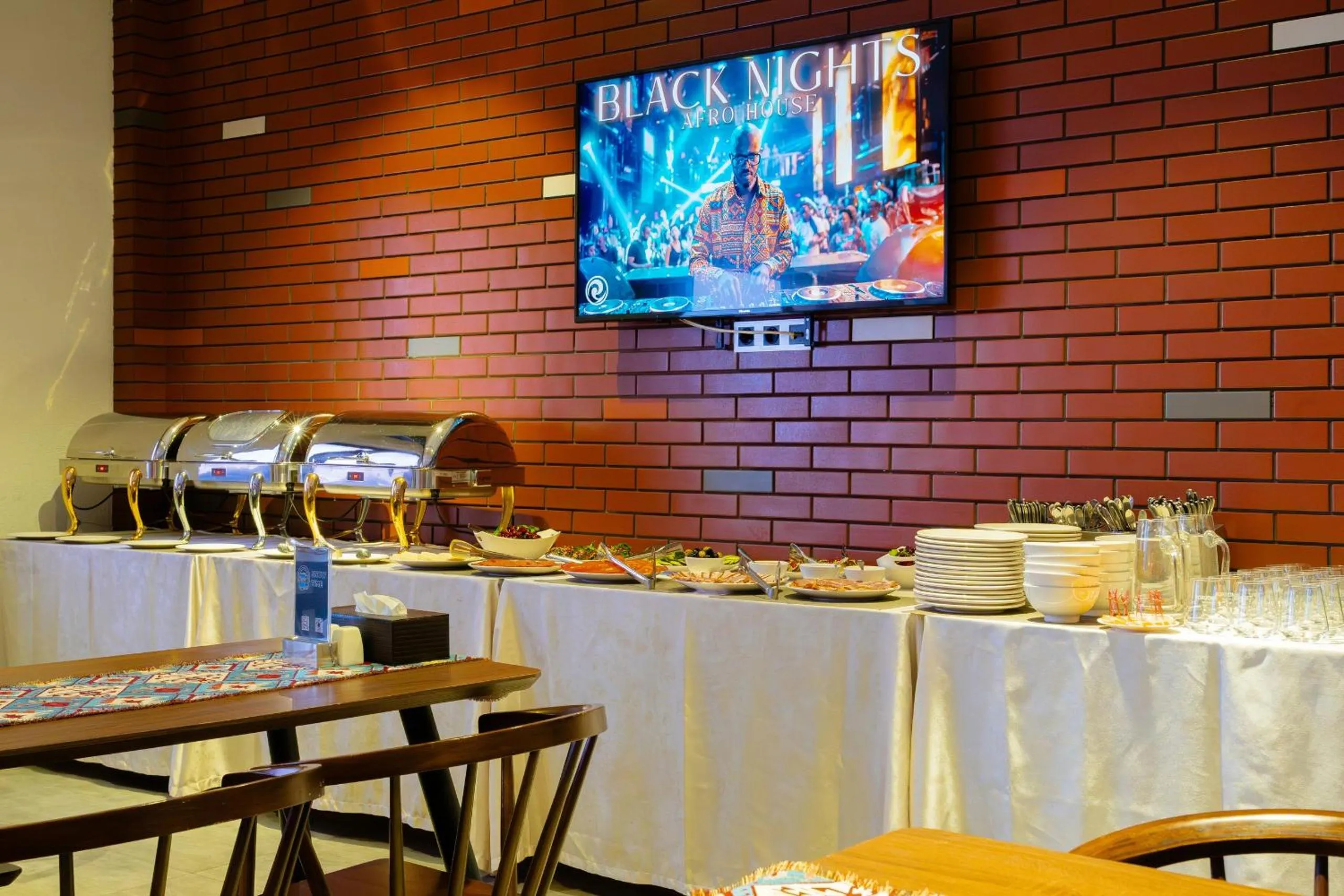 Ereto Hotel by SnowTime