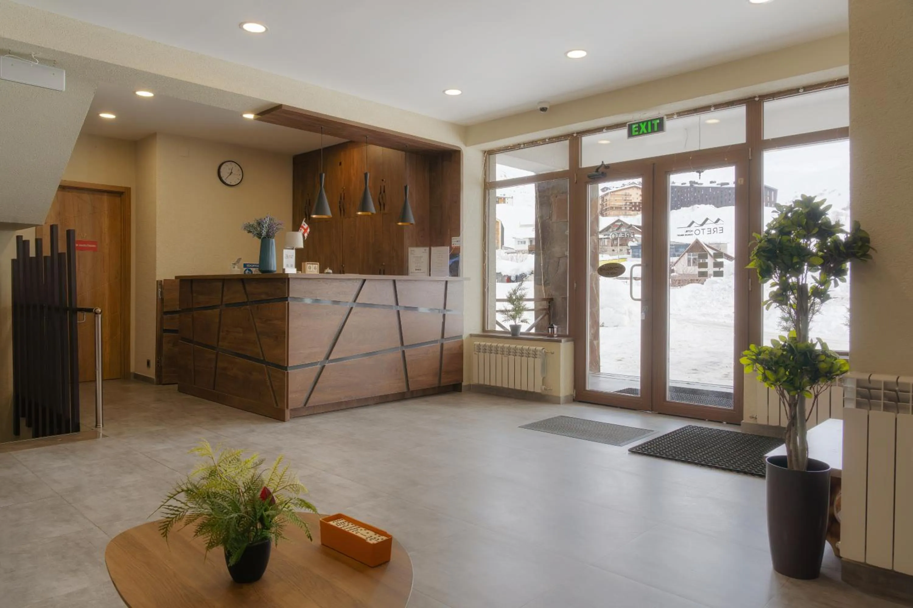 Ereto Hotel by SnowTime