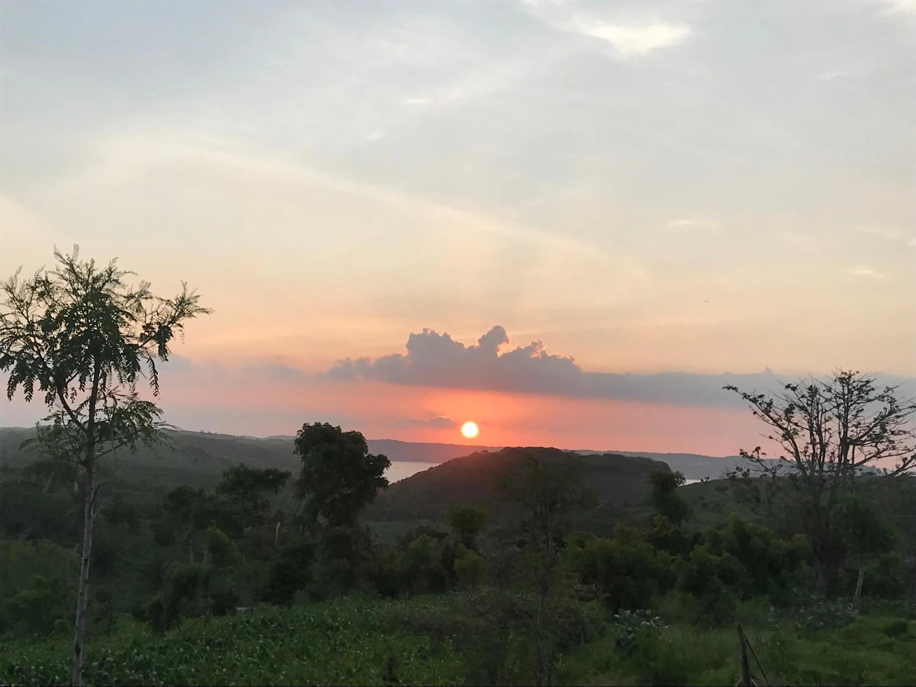 Ekas Surf Resort & Surf Camp