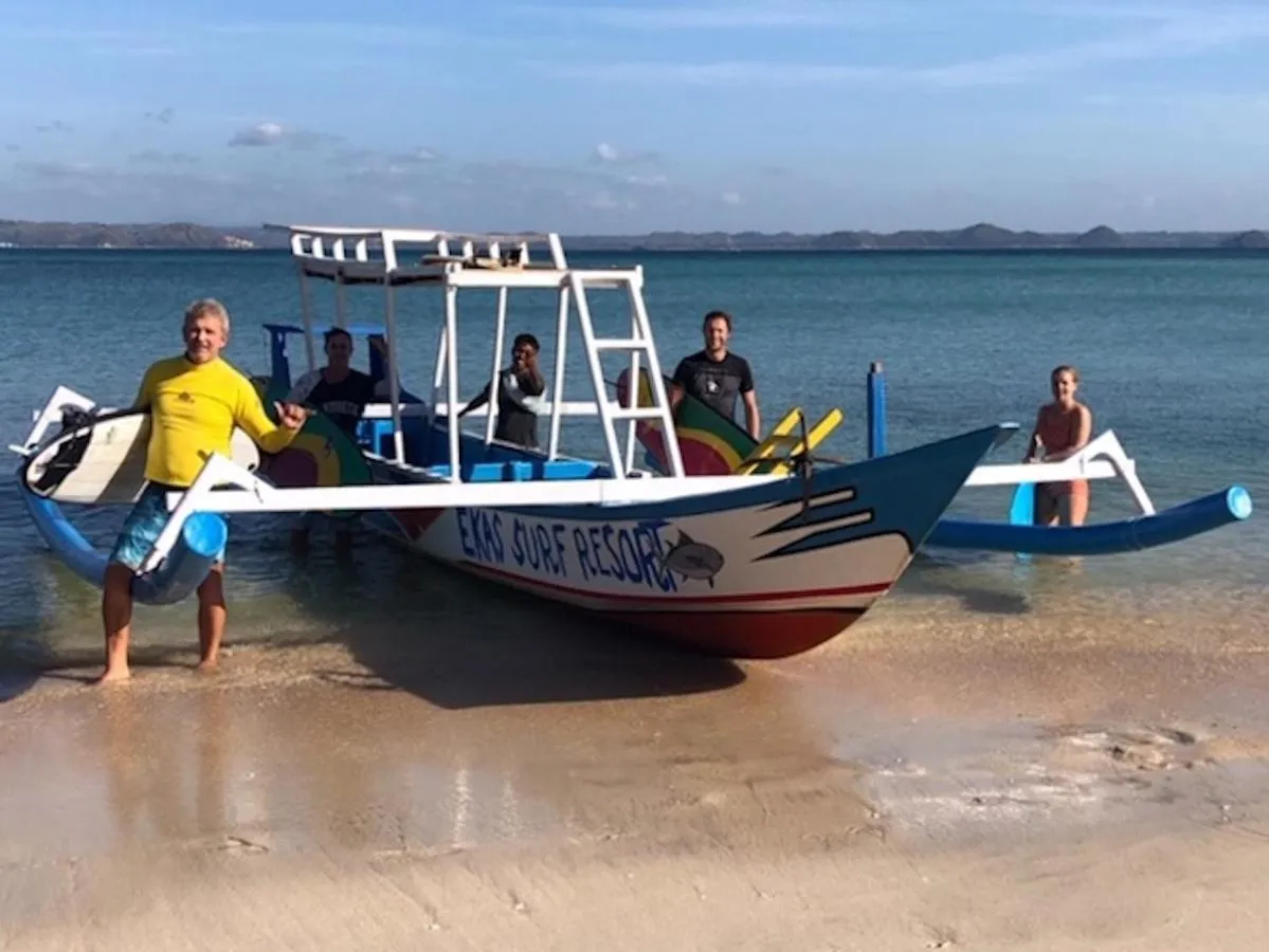 Ekas Surf Resort & Surf Camp