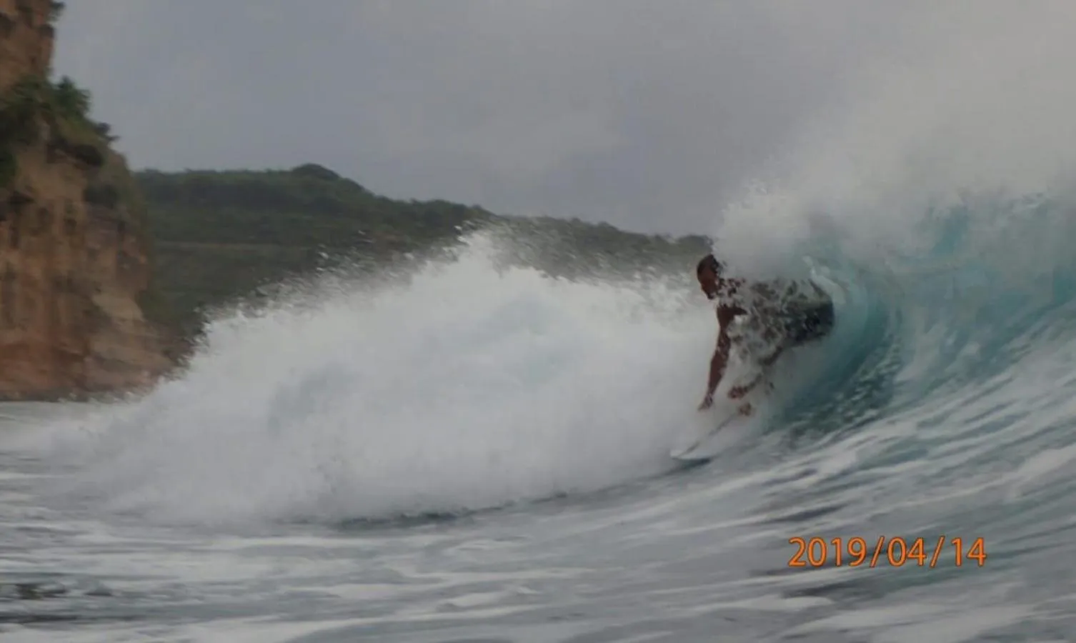 Ekas Surf Resort & Surf Camp