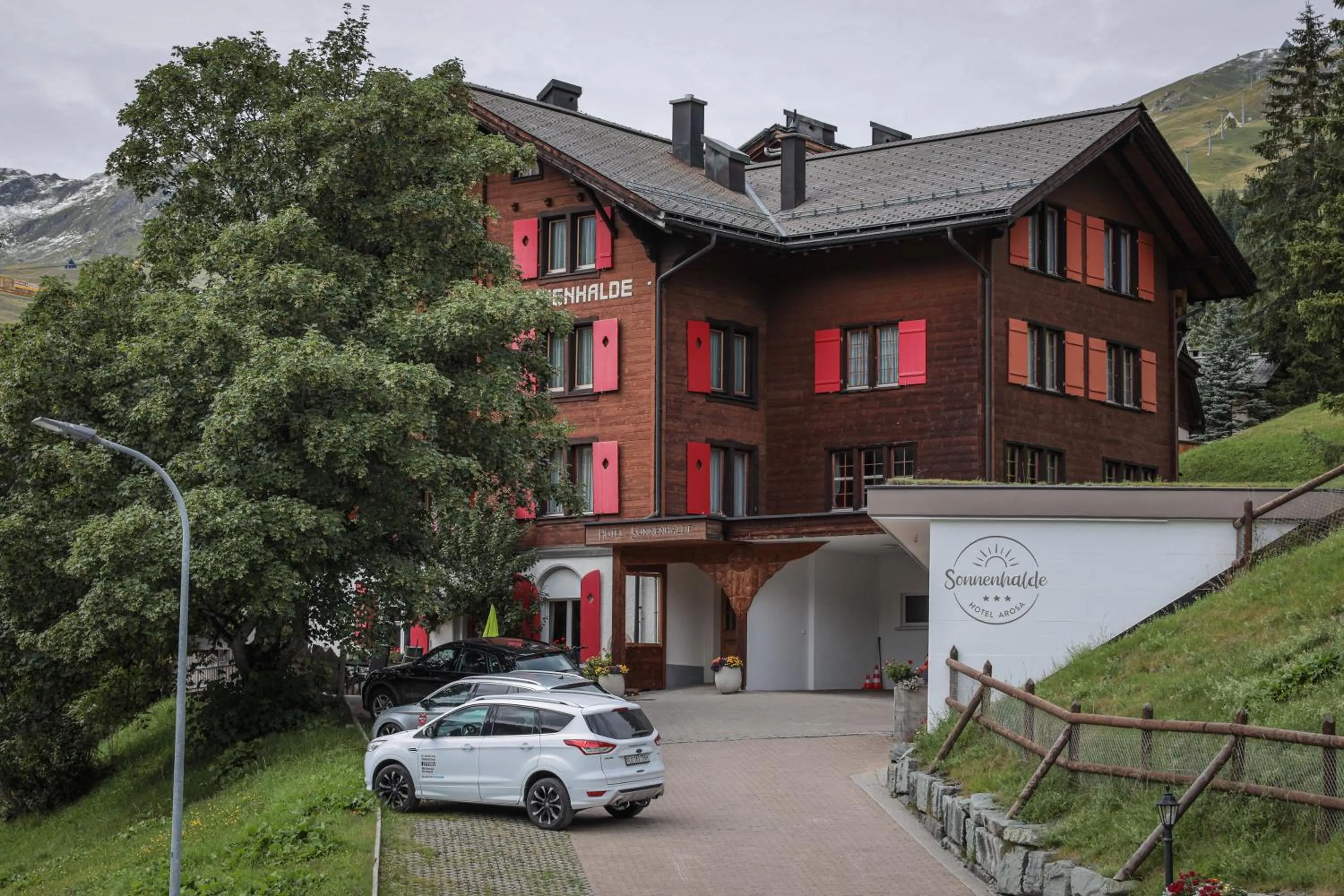 Property building in Hotel Sonnenhalde, Arosa