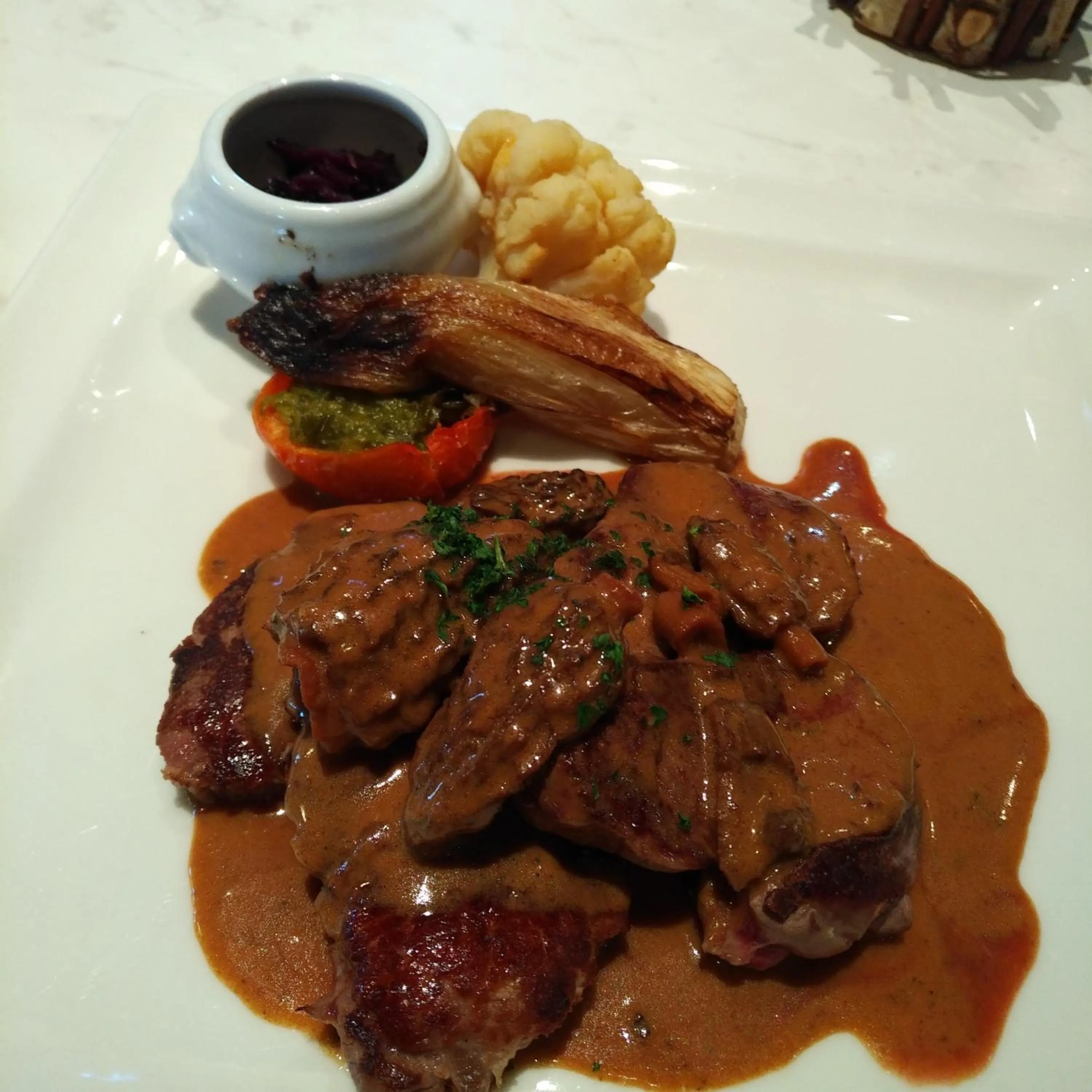 Food in Logis Hôtel Notre-Dame - restaurant ouvert midi et soir sauf dimanche soir