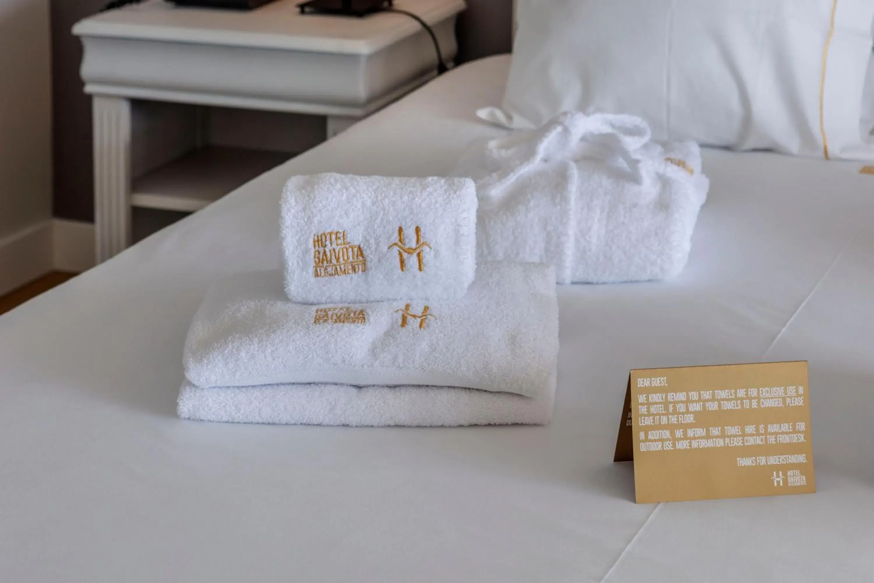 Junior Suite with Balcony and Sea View in Hotel Gaivota Azores Junior Suite with Balcony and Sea View in Hotel Gaivota Azores