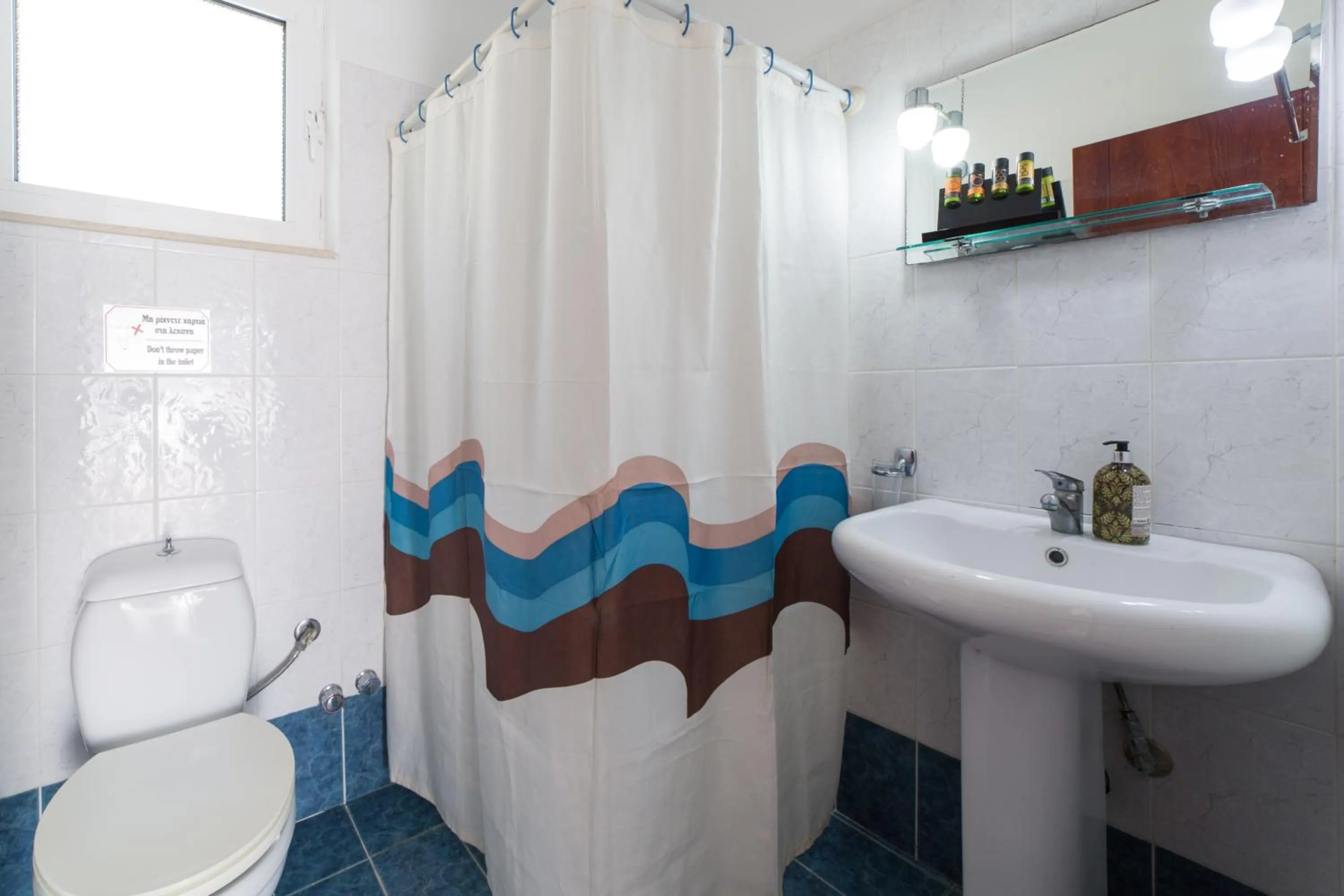 Bathroom in Anelia Boutique Studios & Apartments