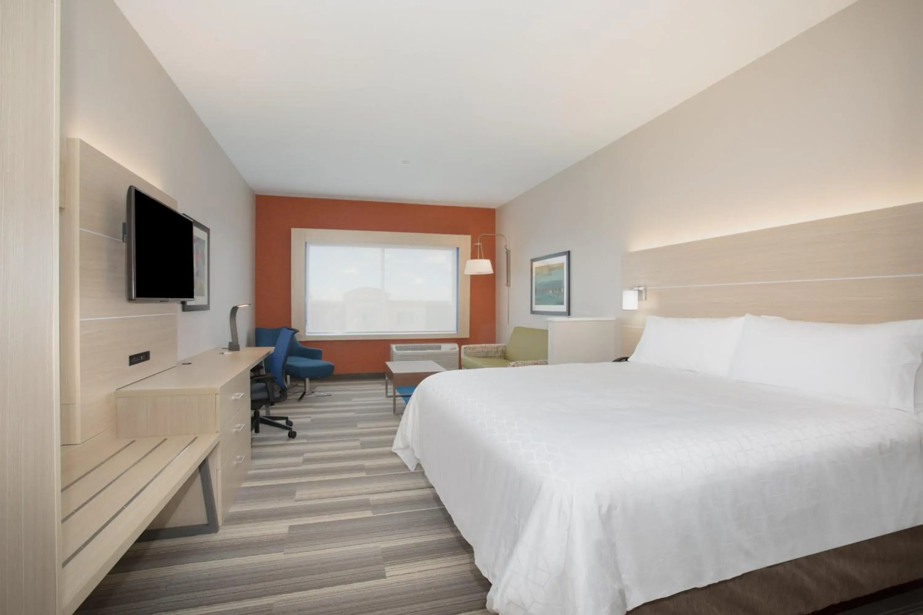 King Suite - Communication Accessible in Holiday Inn Express & Suites - Denver NE - Brighton by IHG King Suite - Communication Accessible in Holiday Inn Express & Suites - Denver NE - Brighton by IHG