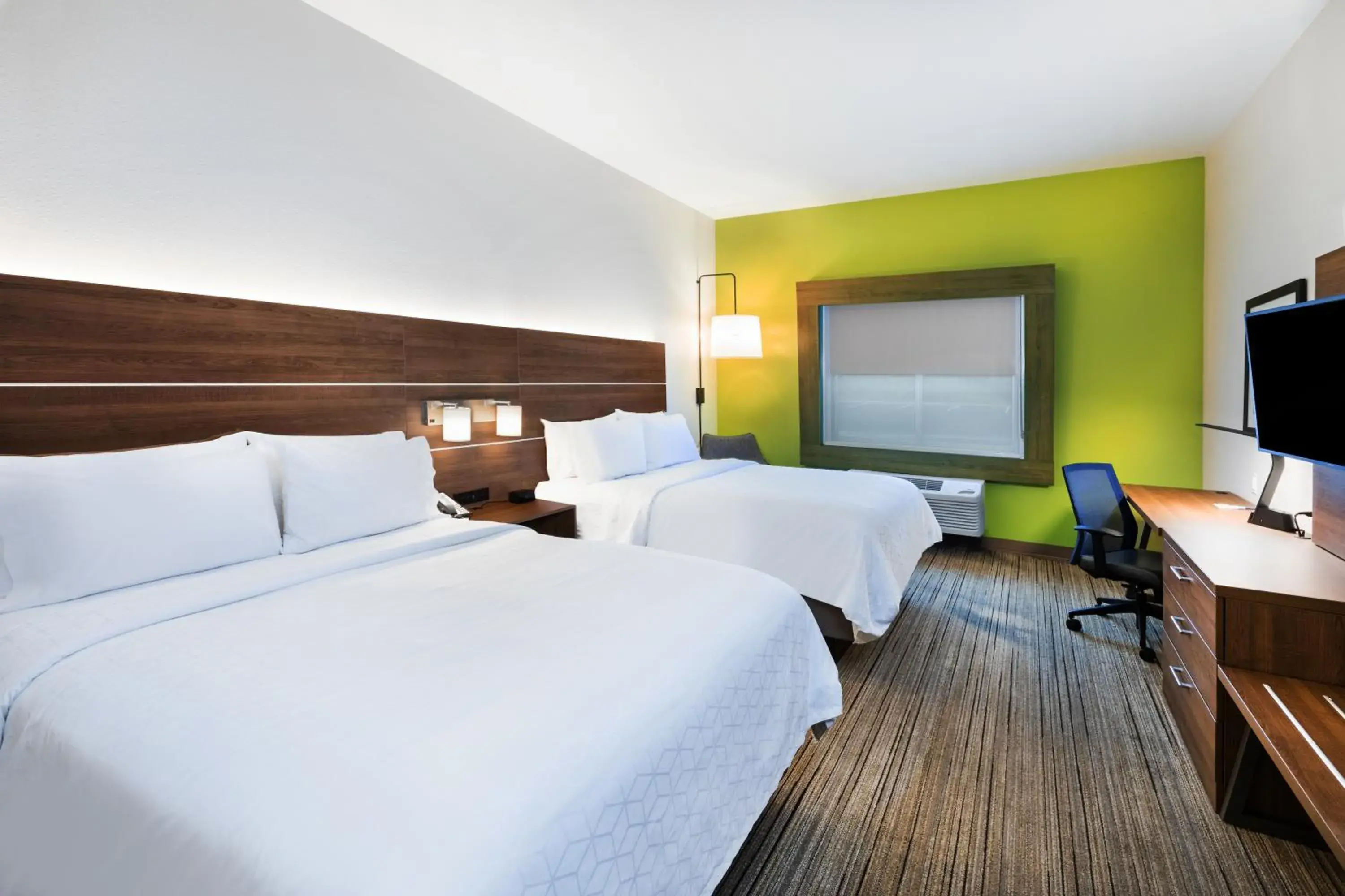 Standard Room with Two Queen Beds in Holiday Inn Express & Suites Junction by IHG Standard Room with Two Queen Beds in Holiday Inn Express & Suites Junction by IHG