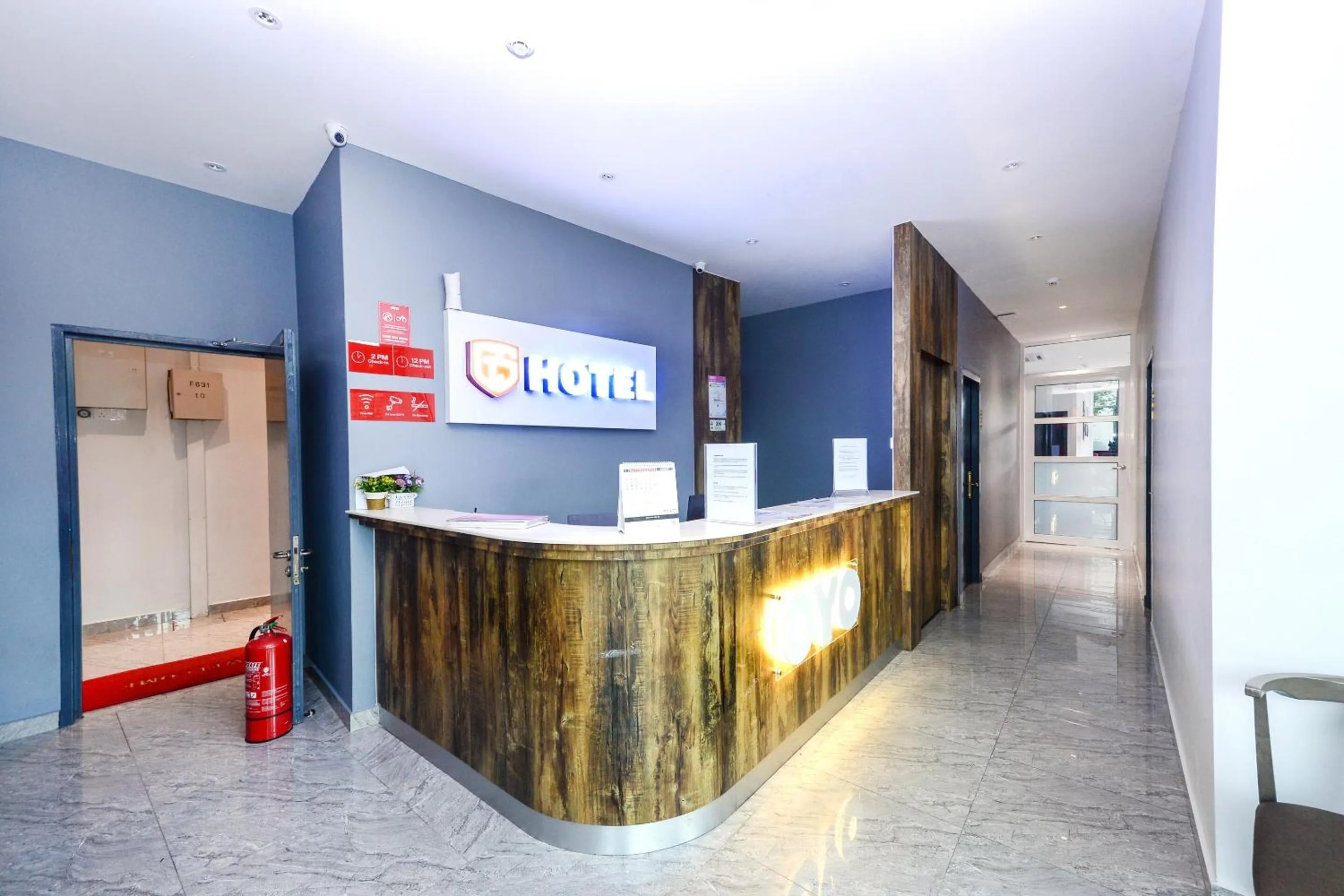 Lobby or reception in Hotel O Gs Hotels Near Strand Mall