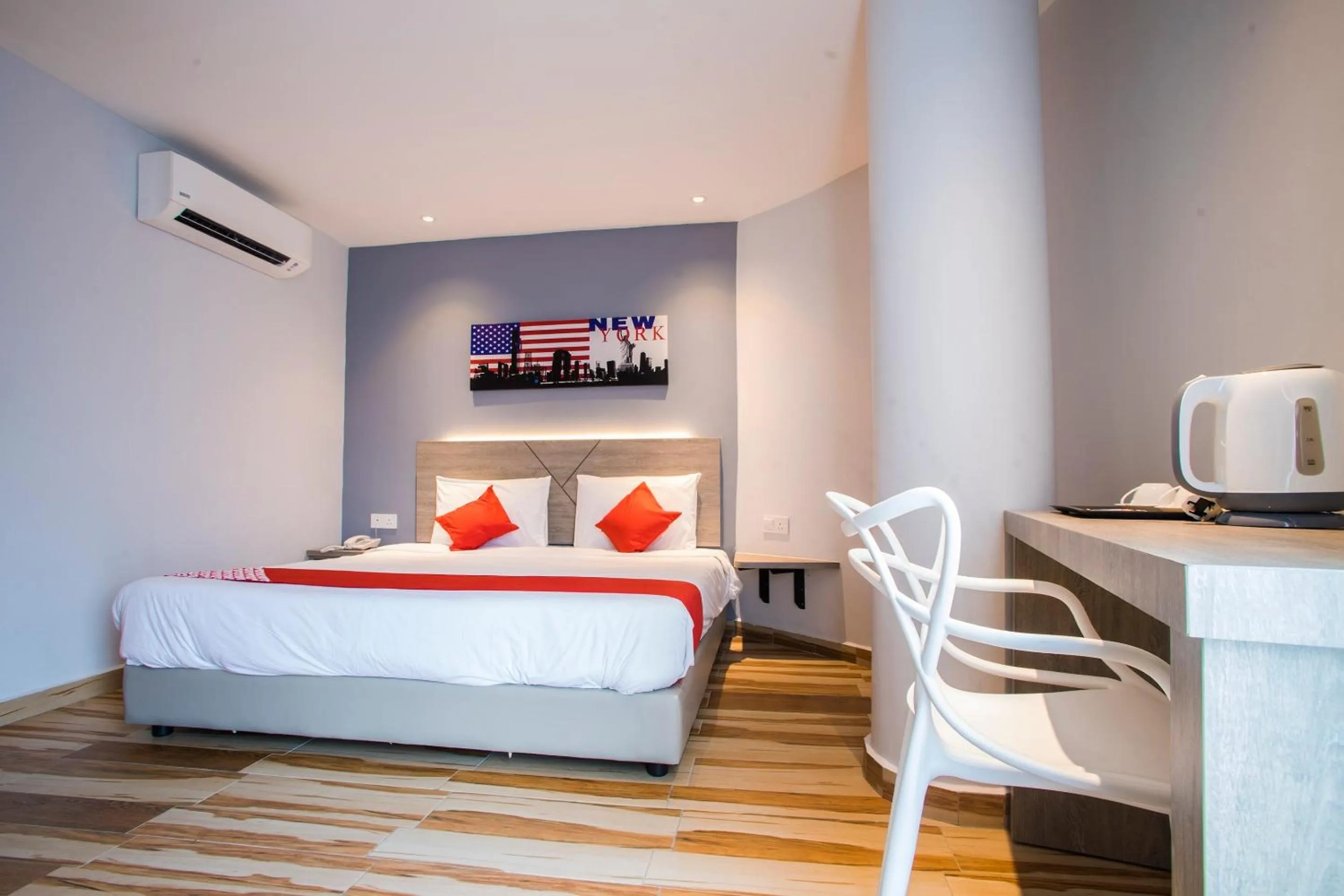 Bedroom, Bed in Hotel O Gs Hotels Near Strand Mall