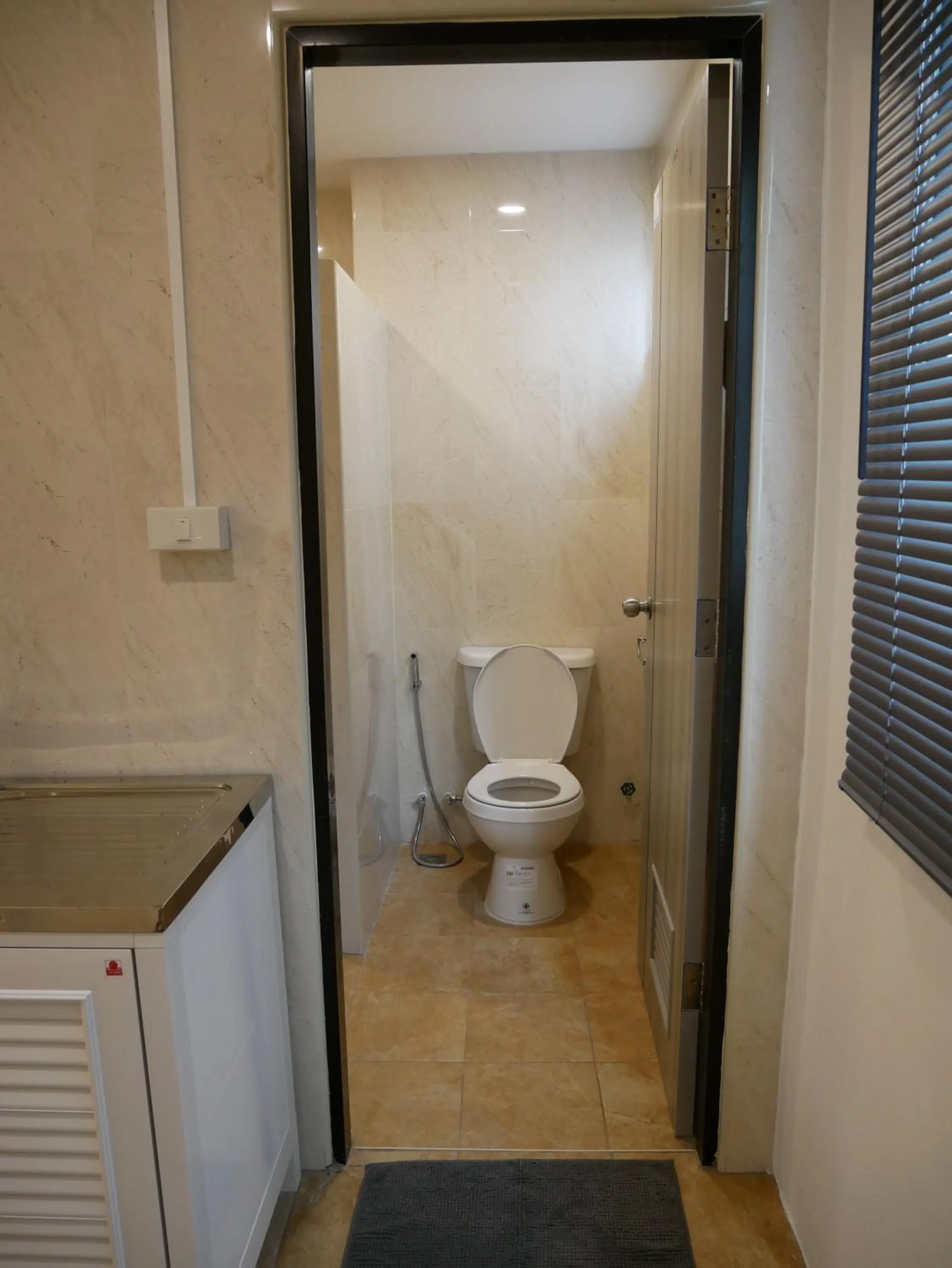 Toilet in NP House Pratunam