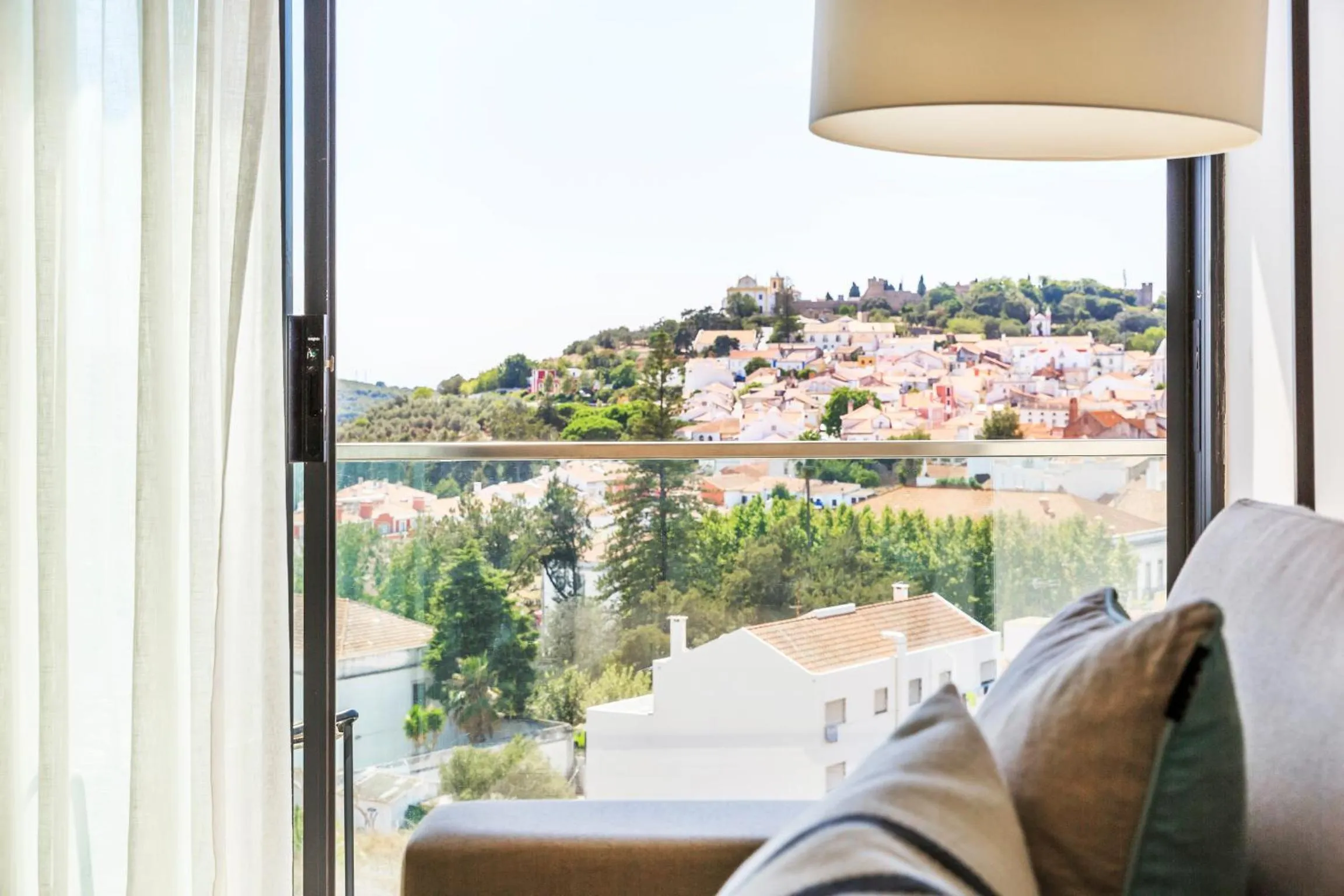 Living room in Santiago Hotel
