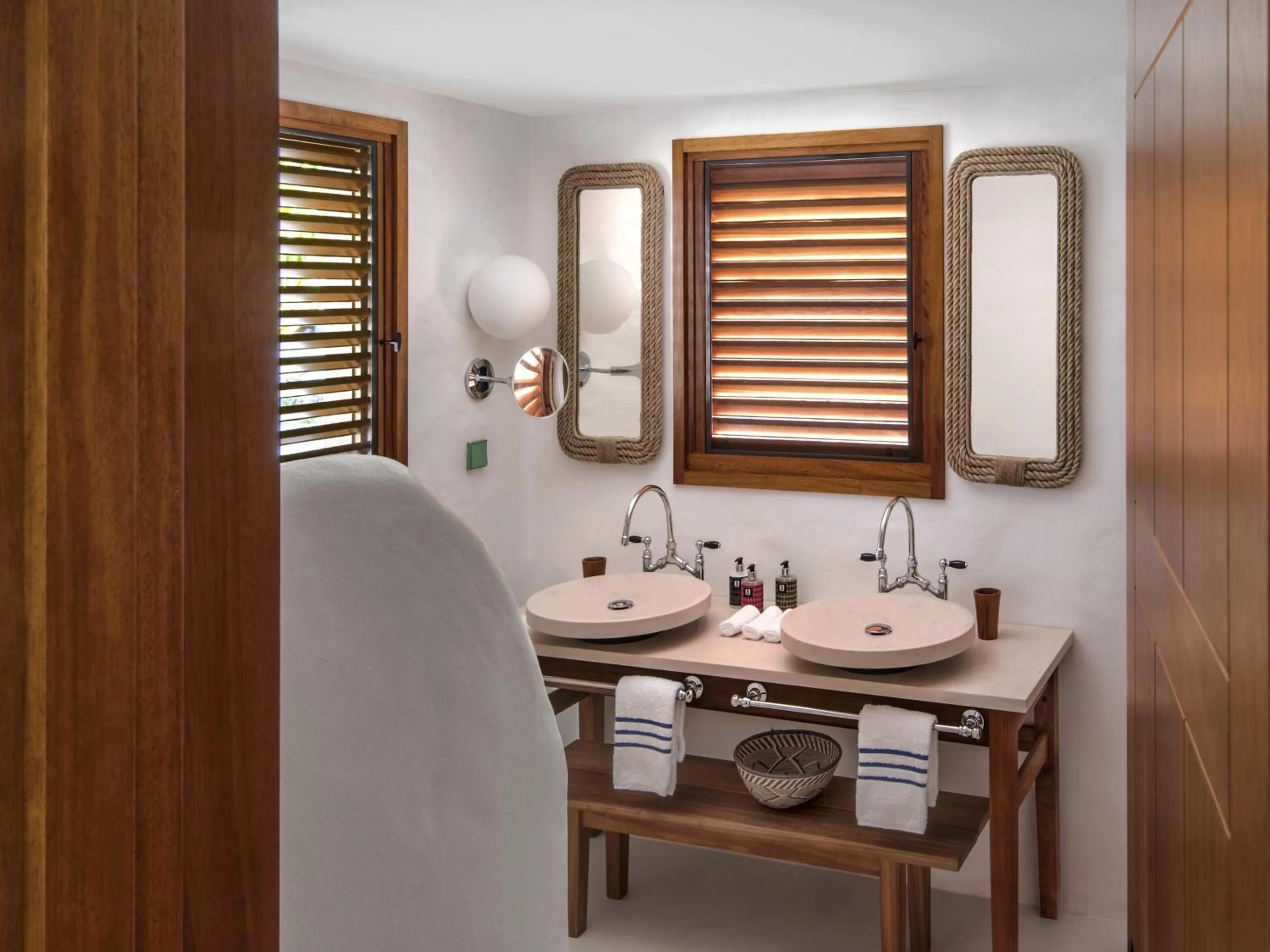 Bathroom in Hotel Manapany