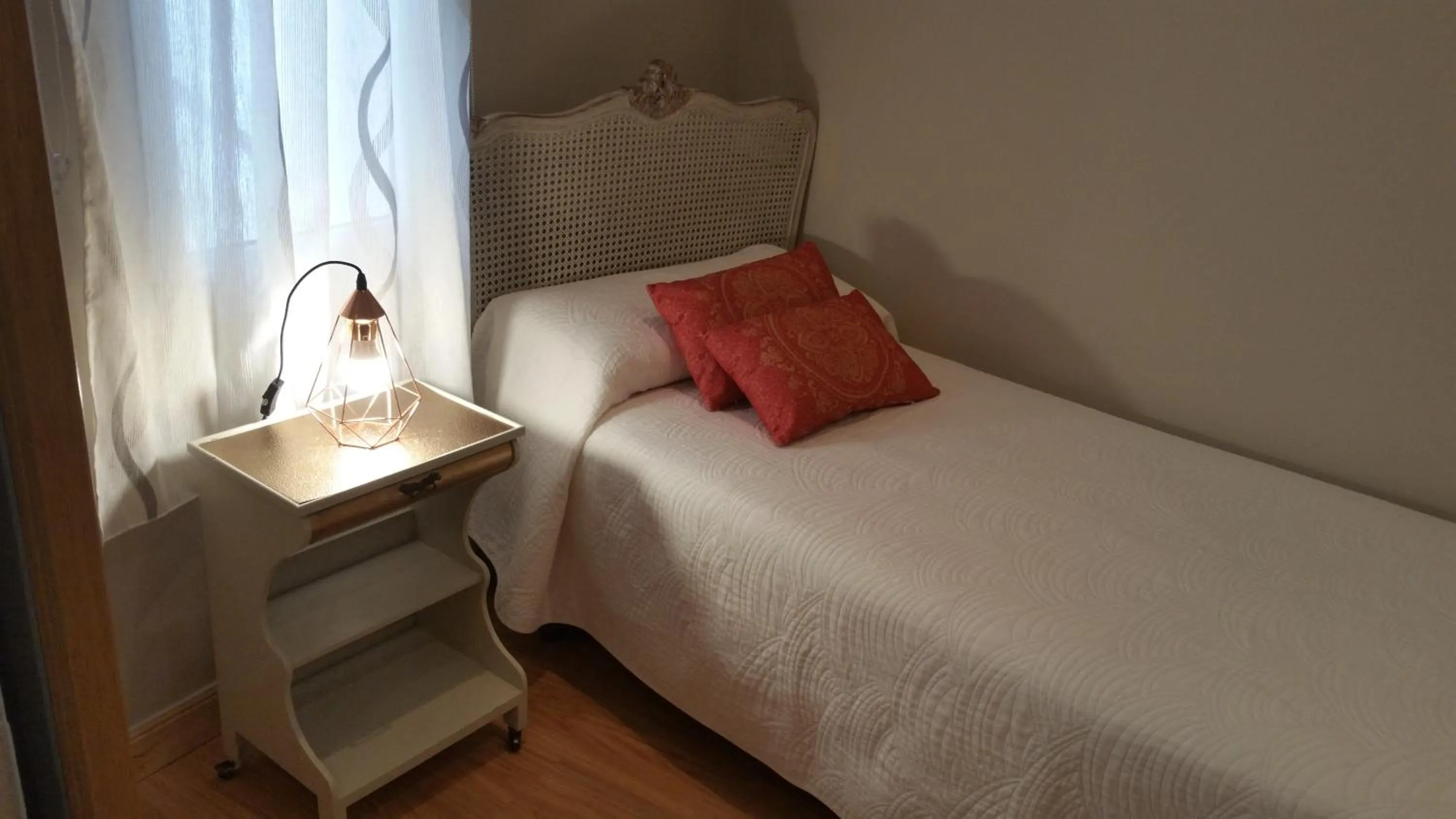 Bed in Hosteria Villa de Castro