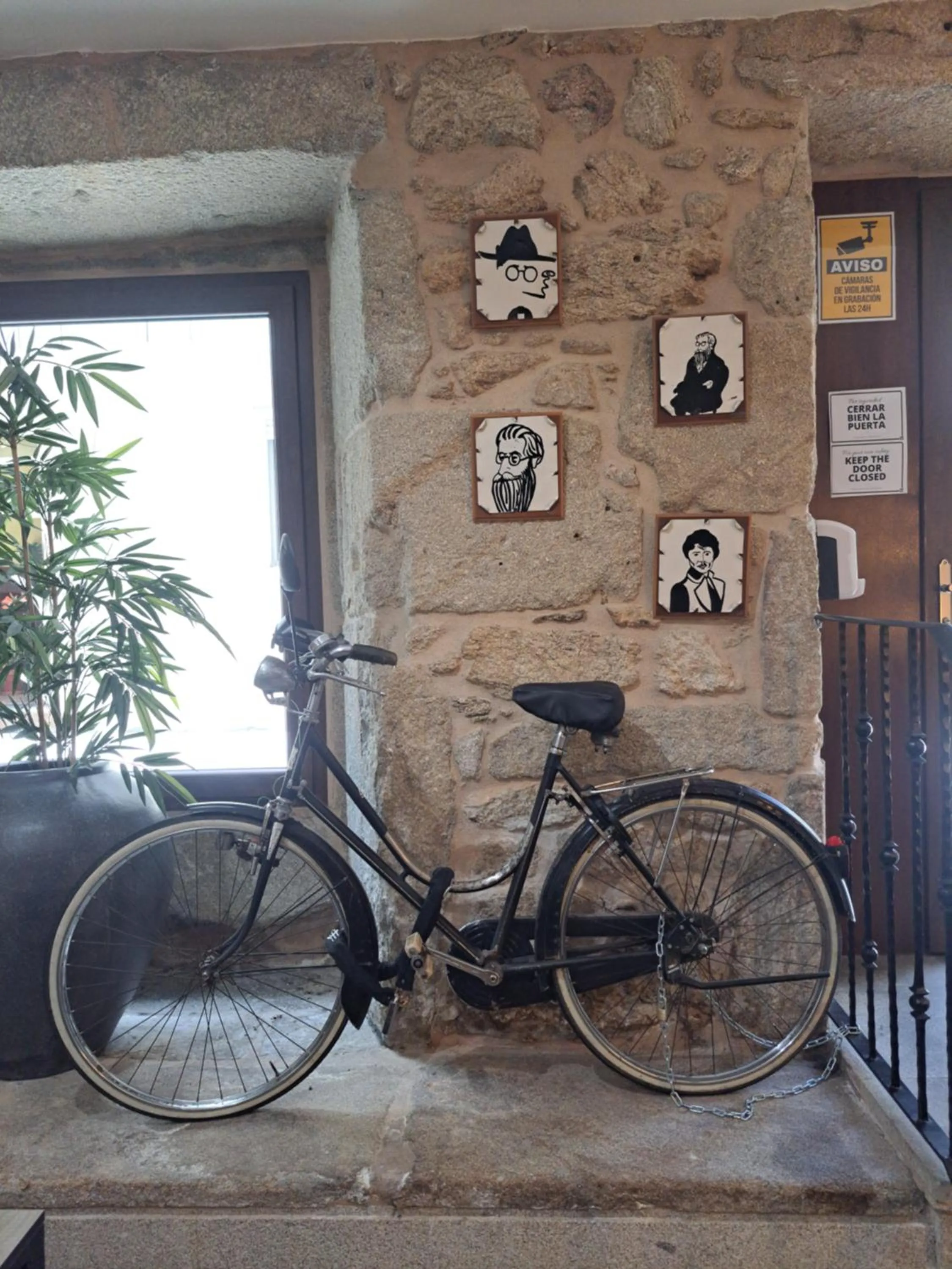 Decorative detail in Hotel Roquiño