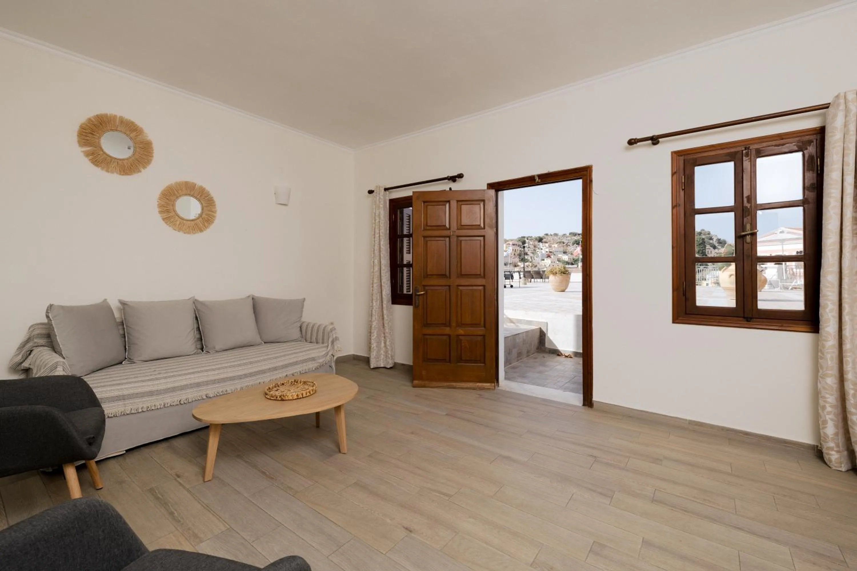 Living room in Opera House Hotel