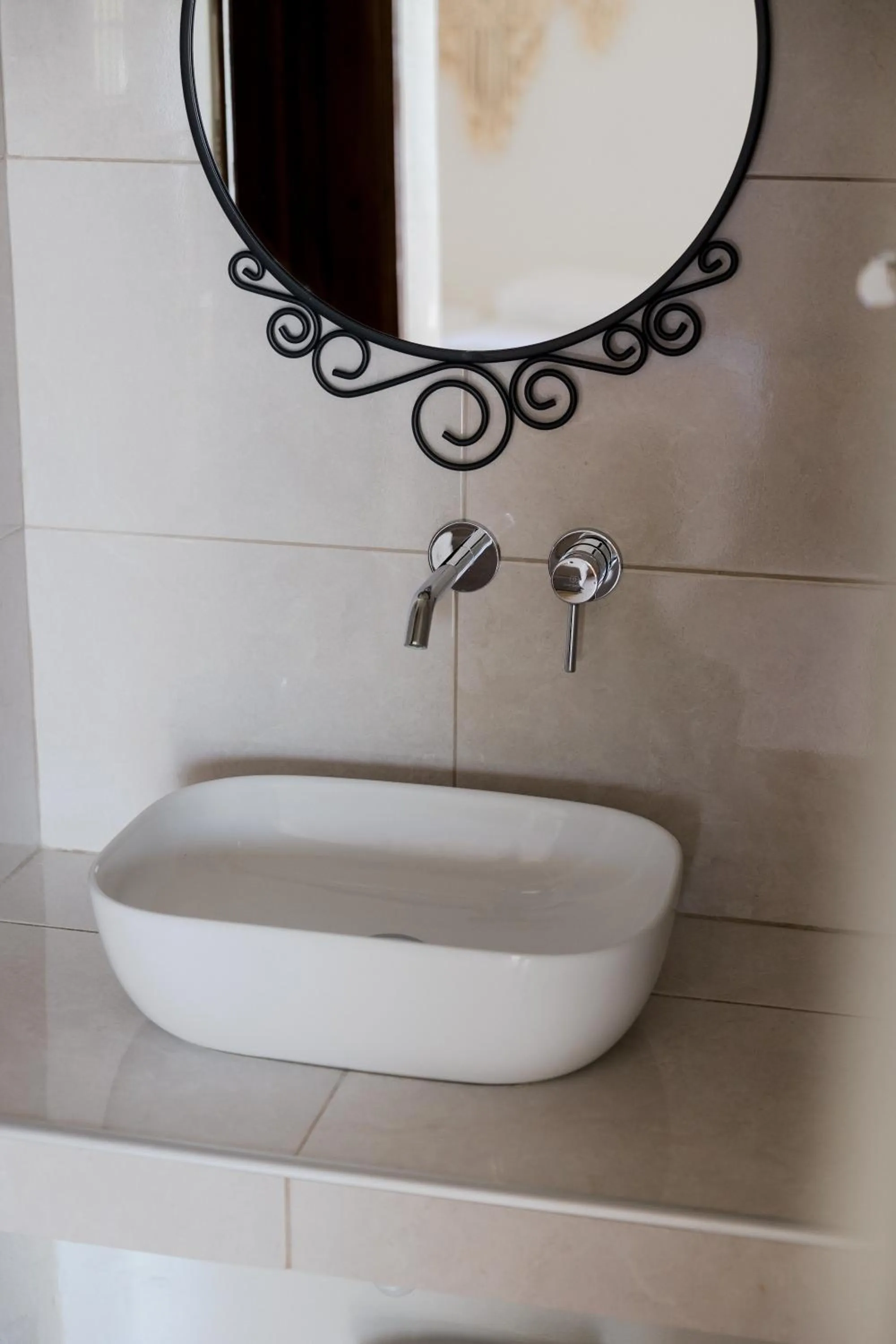 Bathroom in Opera House Hotel