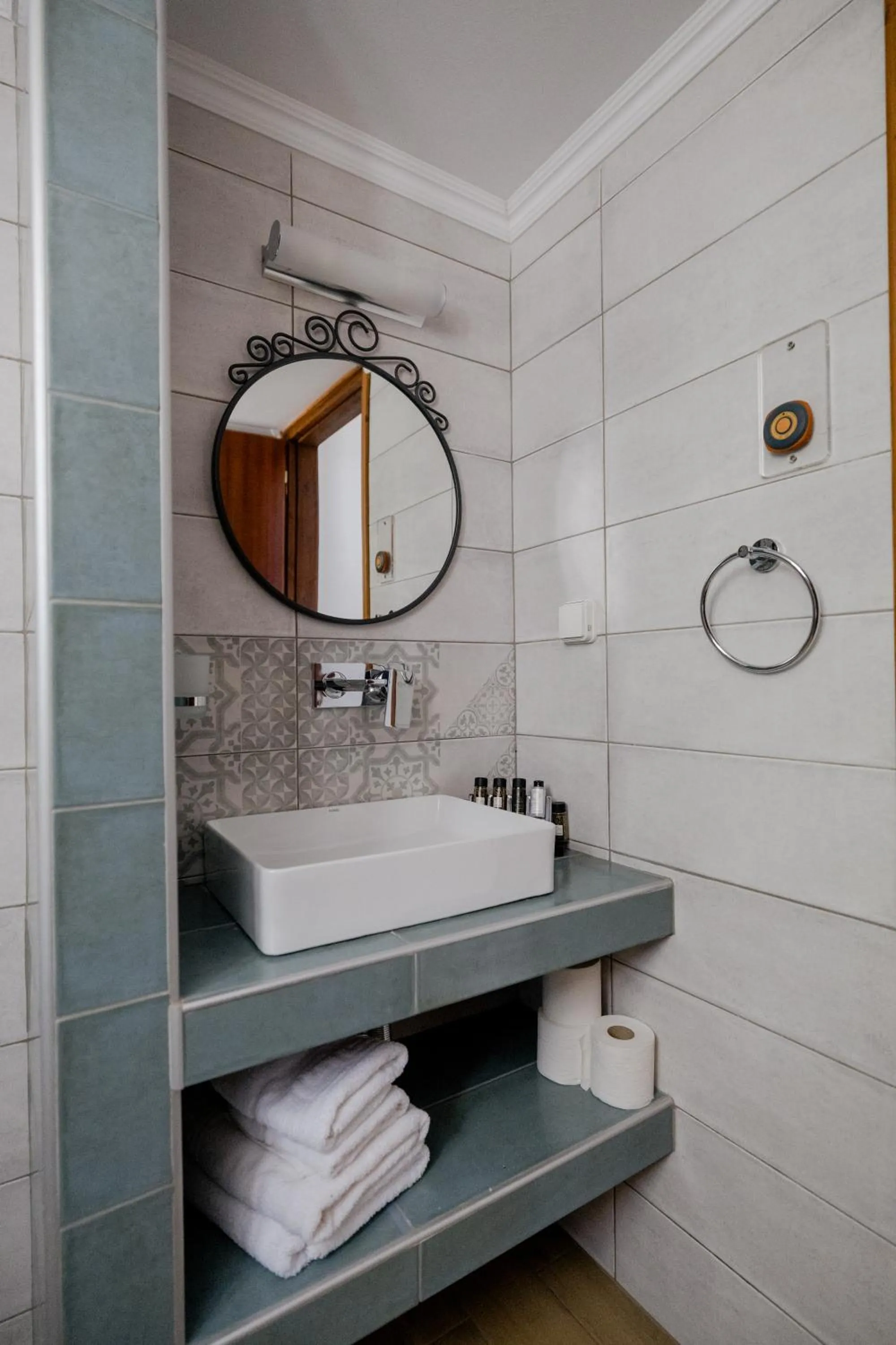 Bathroom in Opera House Hotel