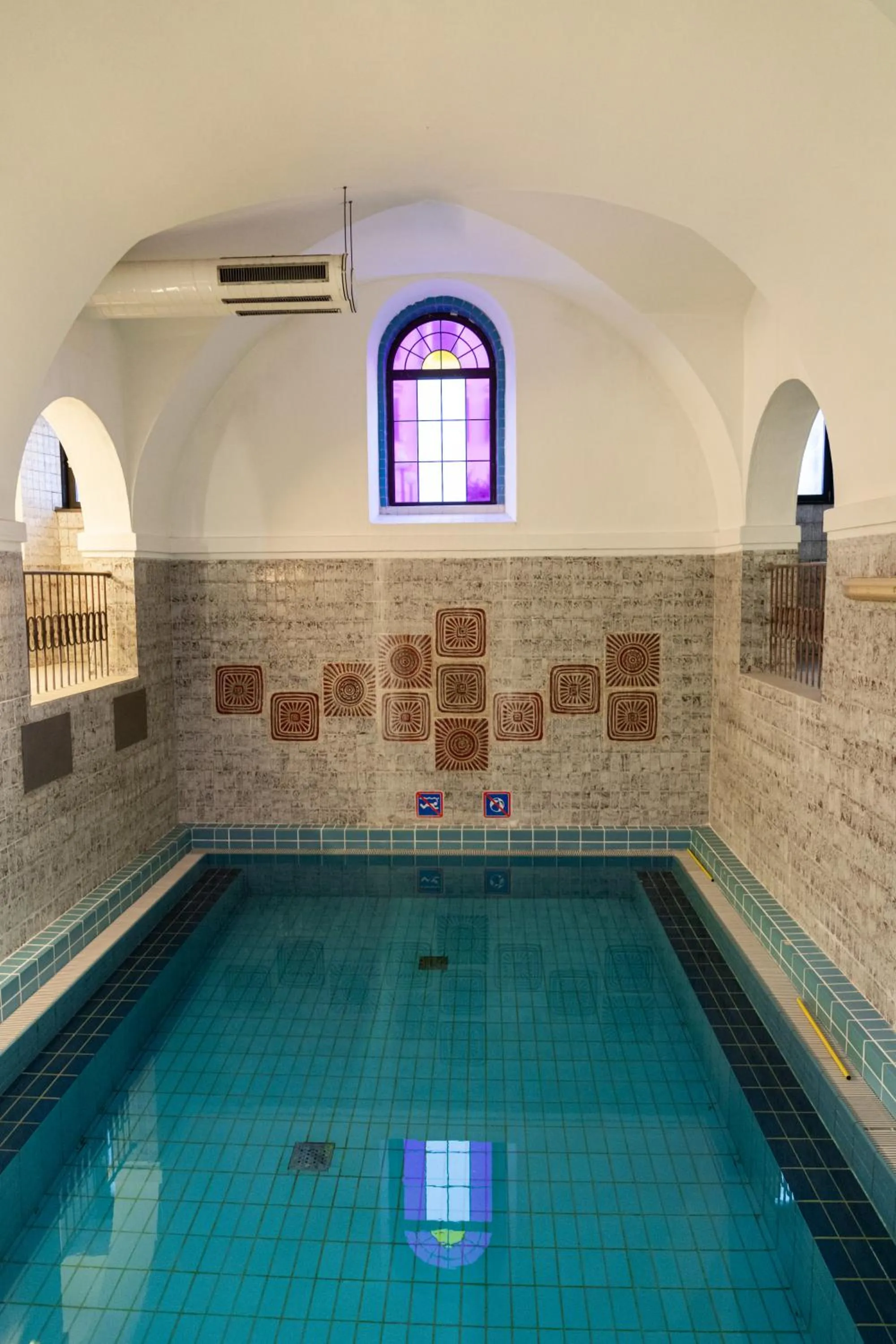 Swimming pool in Hotel Balnea Superior - Terme Krka