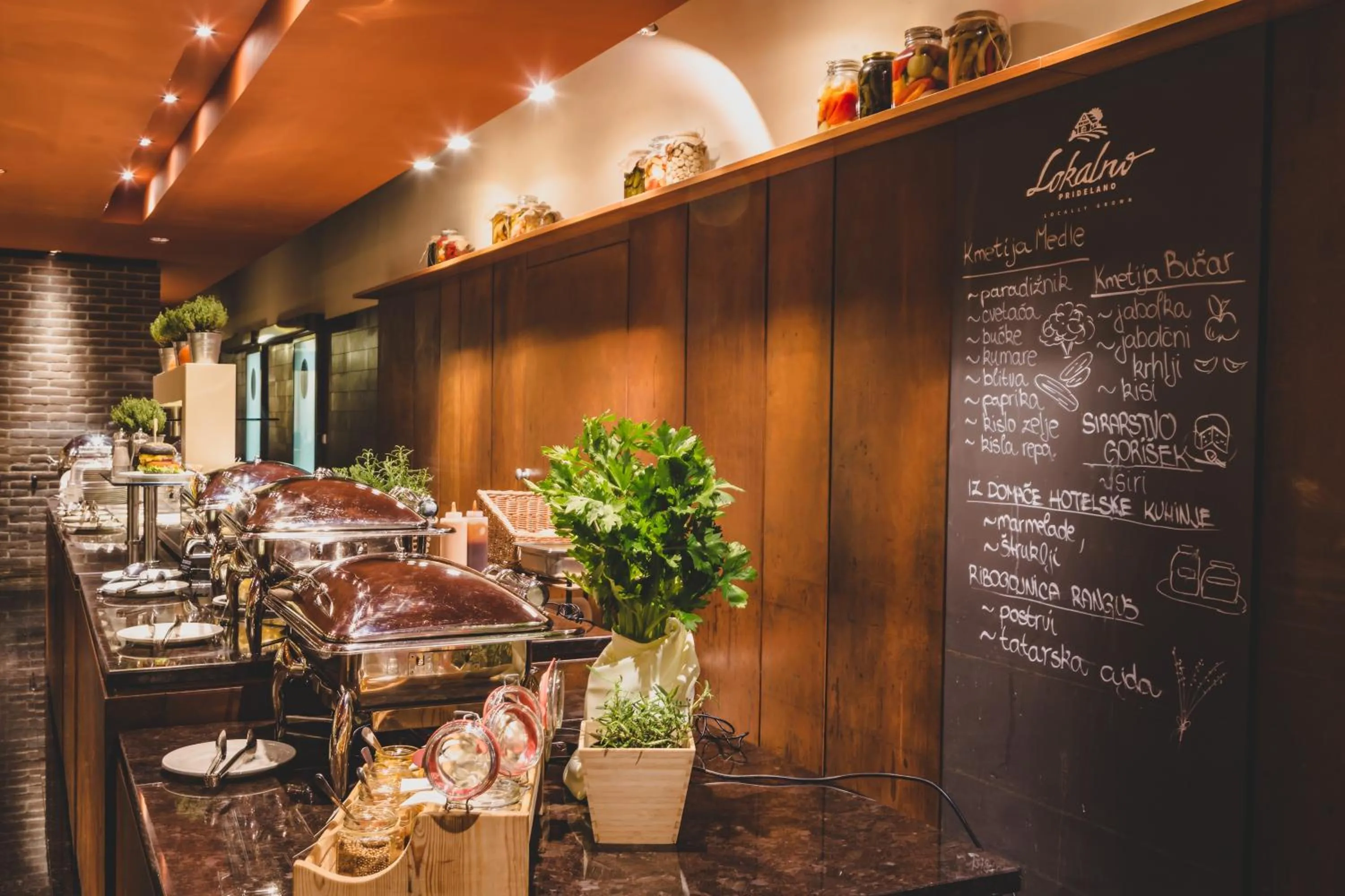 Restaurant/places to eat in Hotel Balnea Superior - Terme Krka