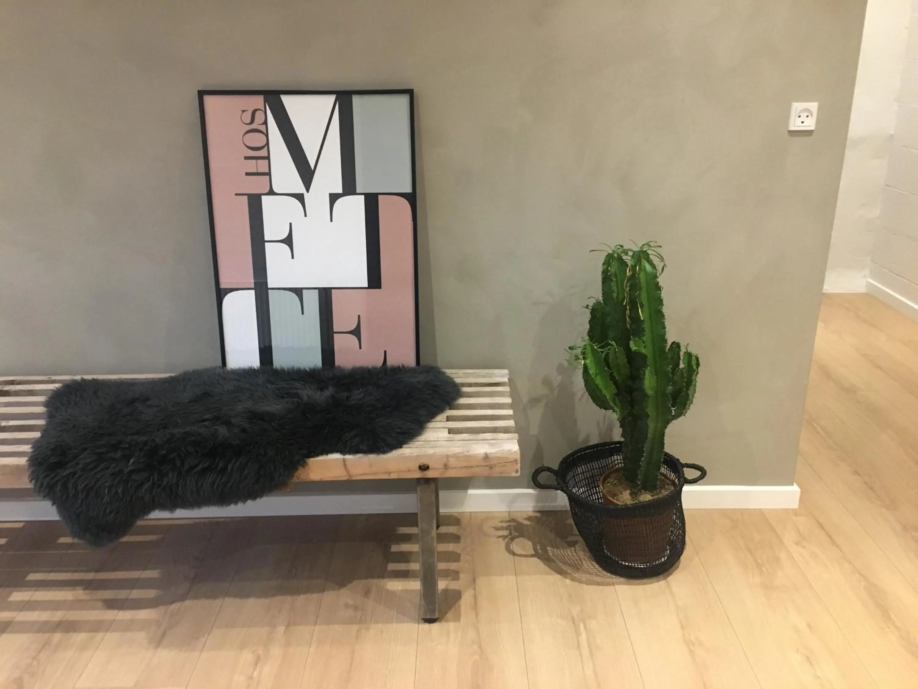 Decorative detail in Hos Mette