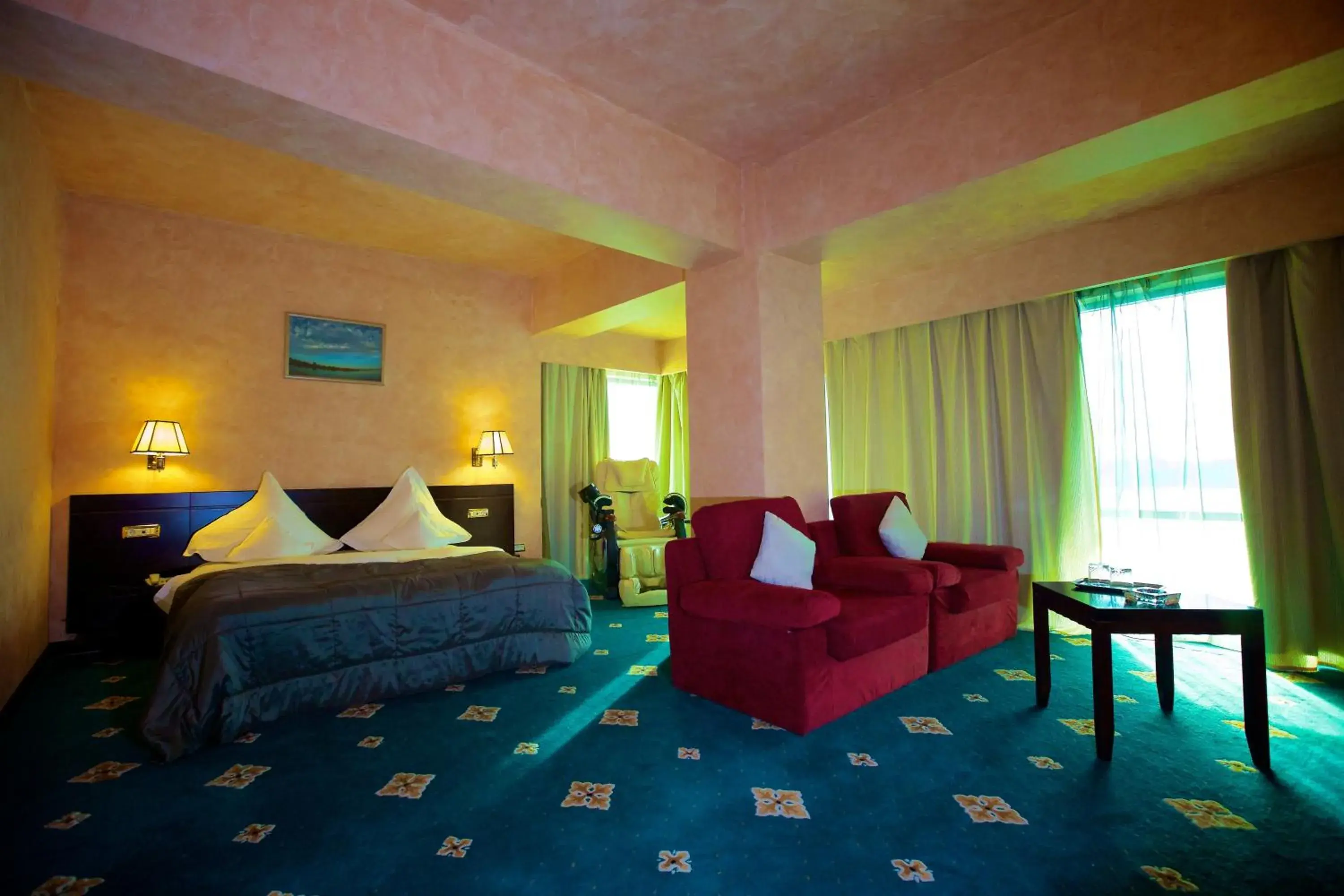 Deluxe Double Room - single occupancy in Hotel Delta 4 Deluxe Double Room - single occupancy in Hotel Delta 4