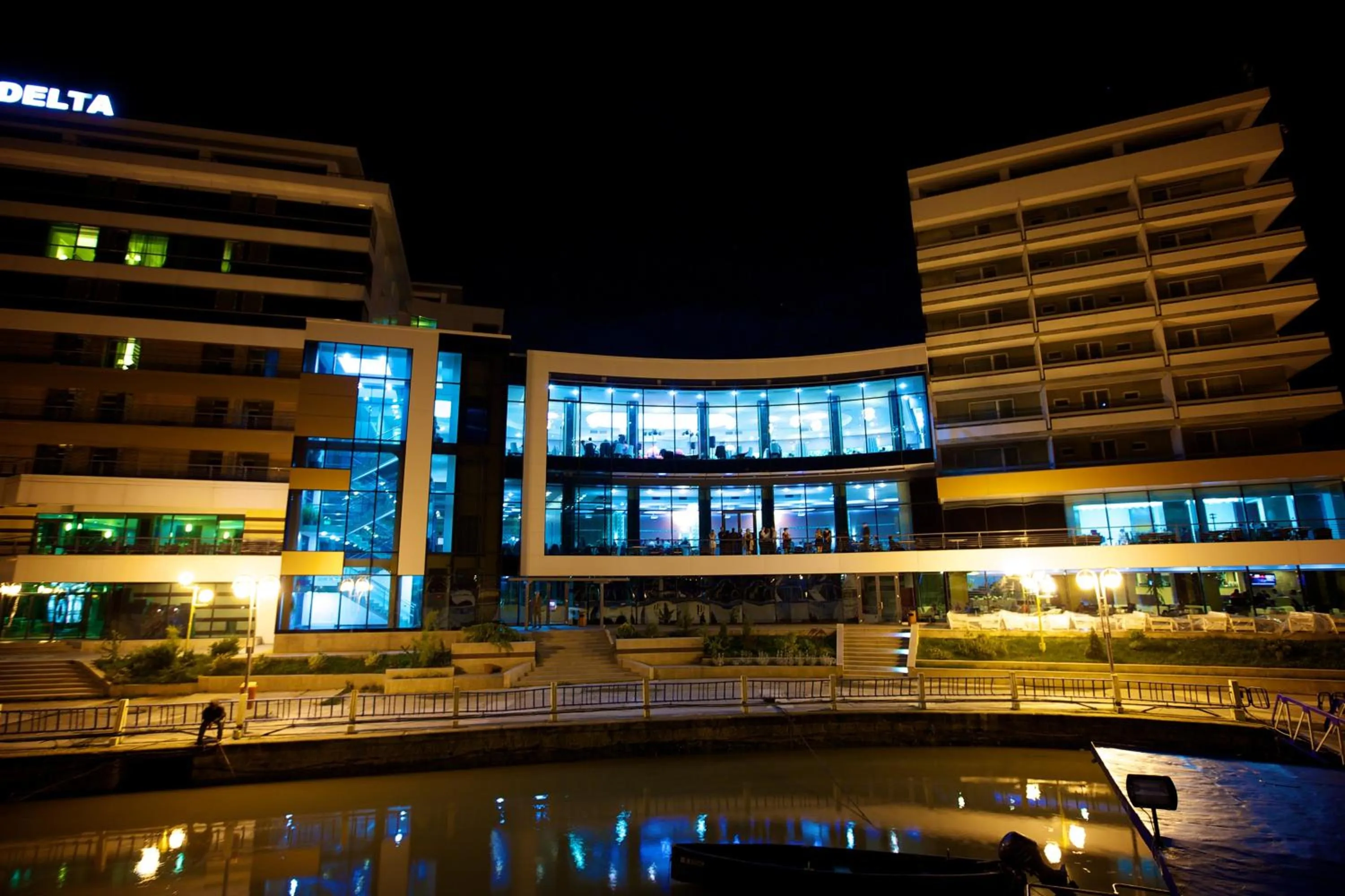 Facade/entrance in Hotel Delta 4