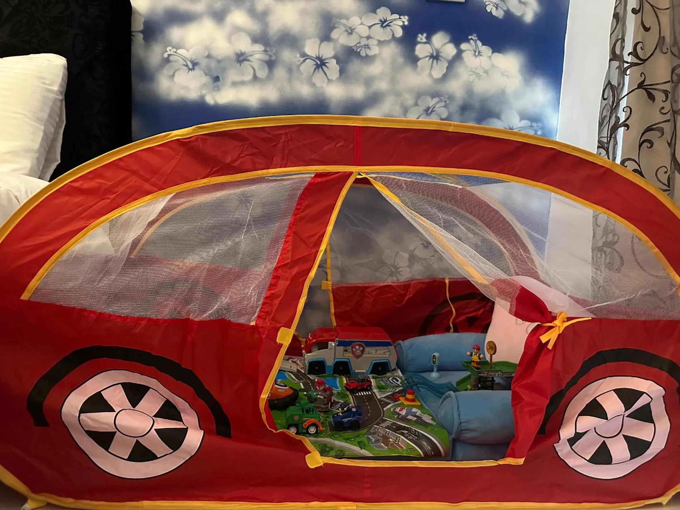 Photo of the whole room in Kenting Mola