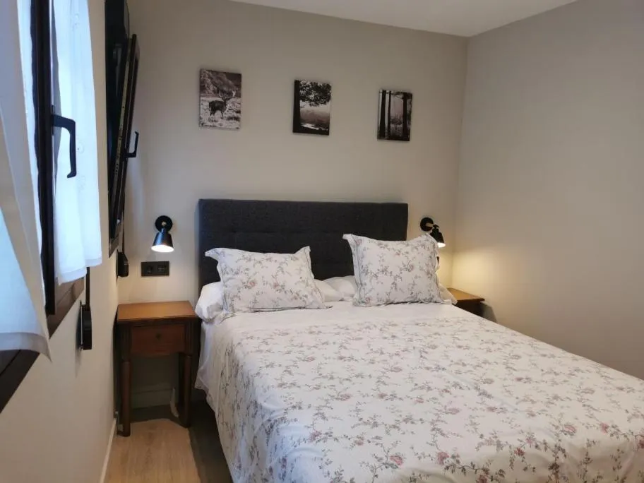 Bed in Hotel Arco Navia