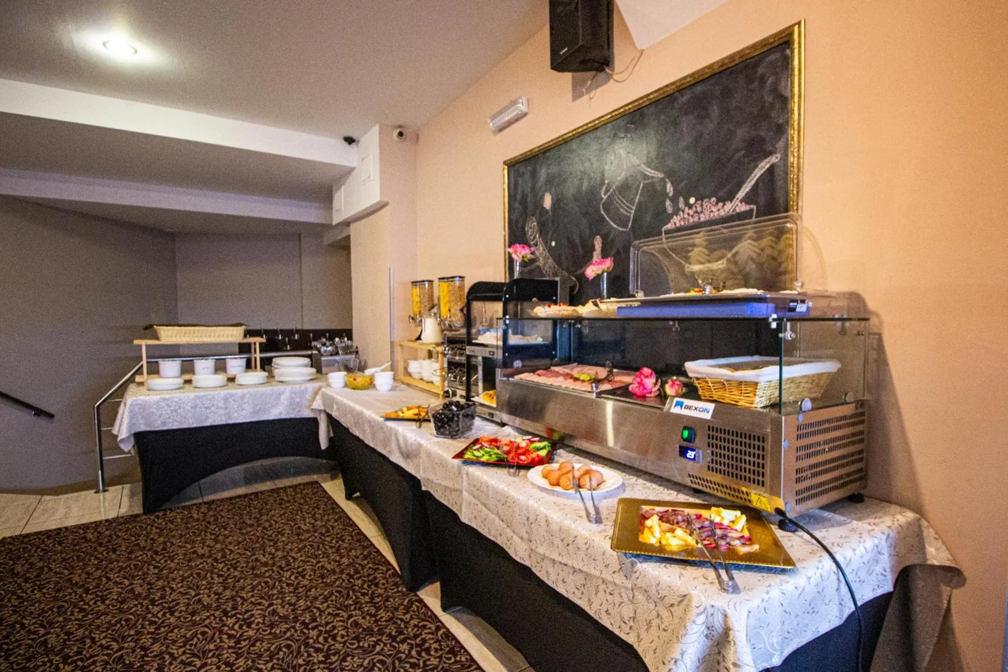 Buffet breakfast in Casa Mureșan