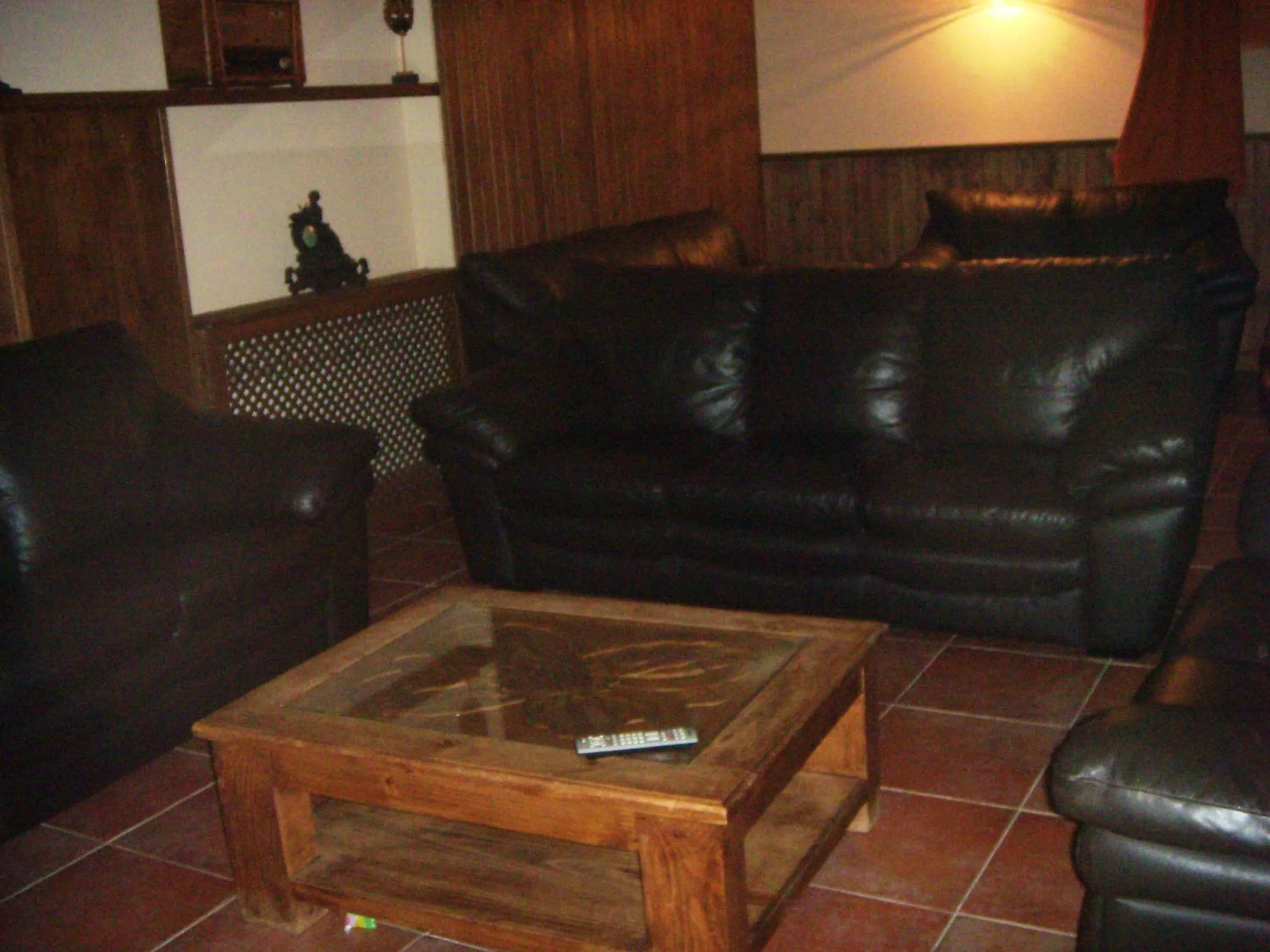 Communal lounge/ TV room in Hotel Garabatos