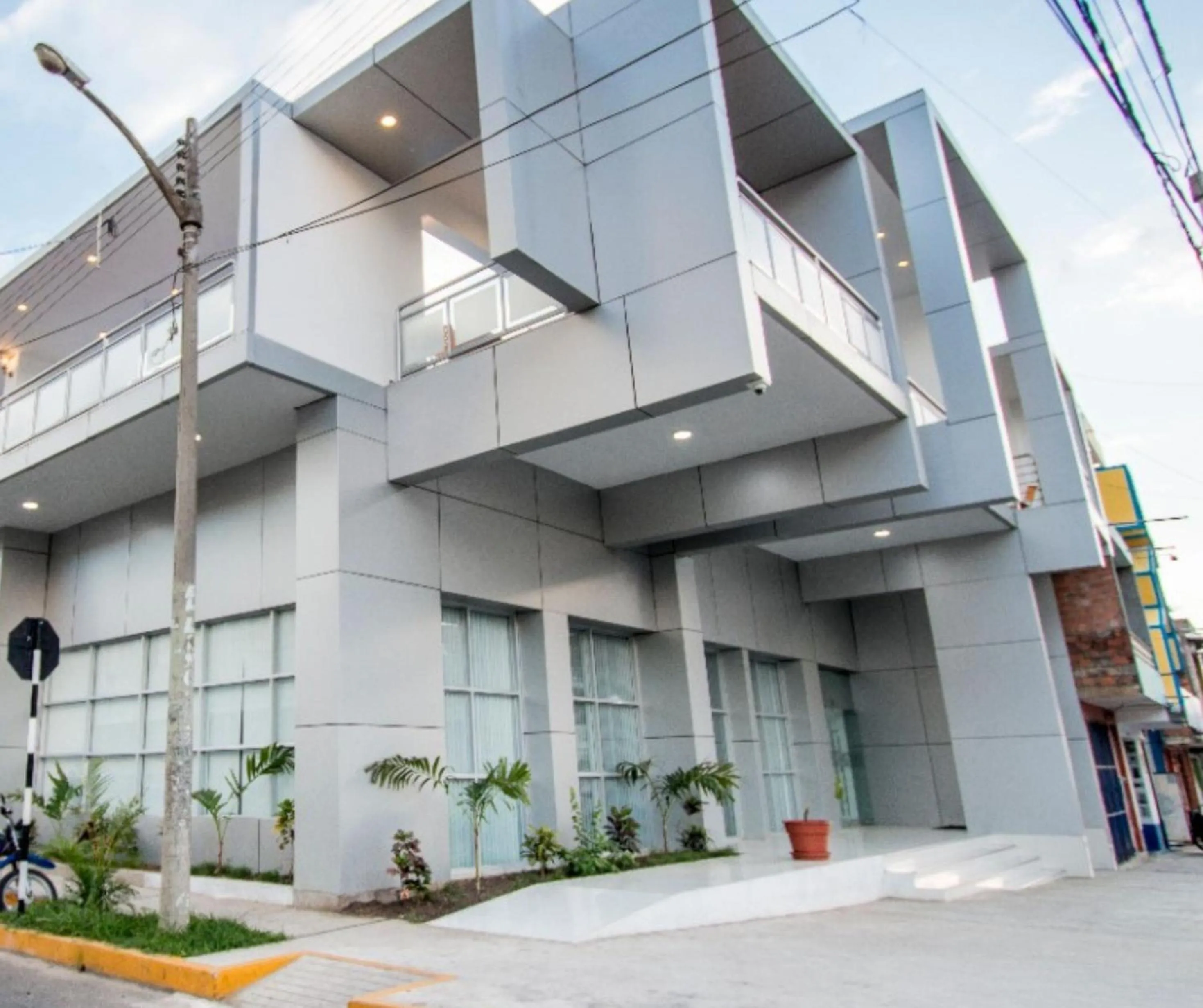 Cumbaza Hotel & Convenciones