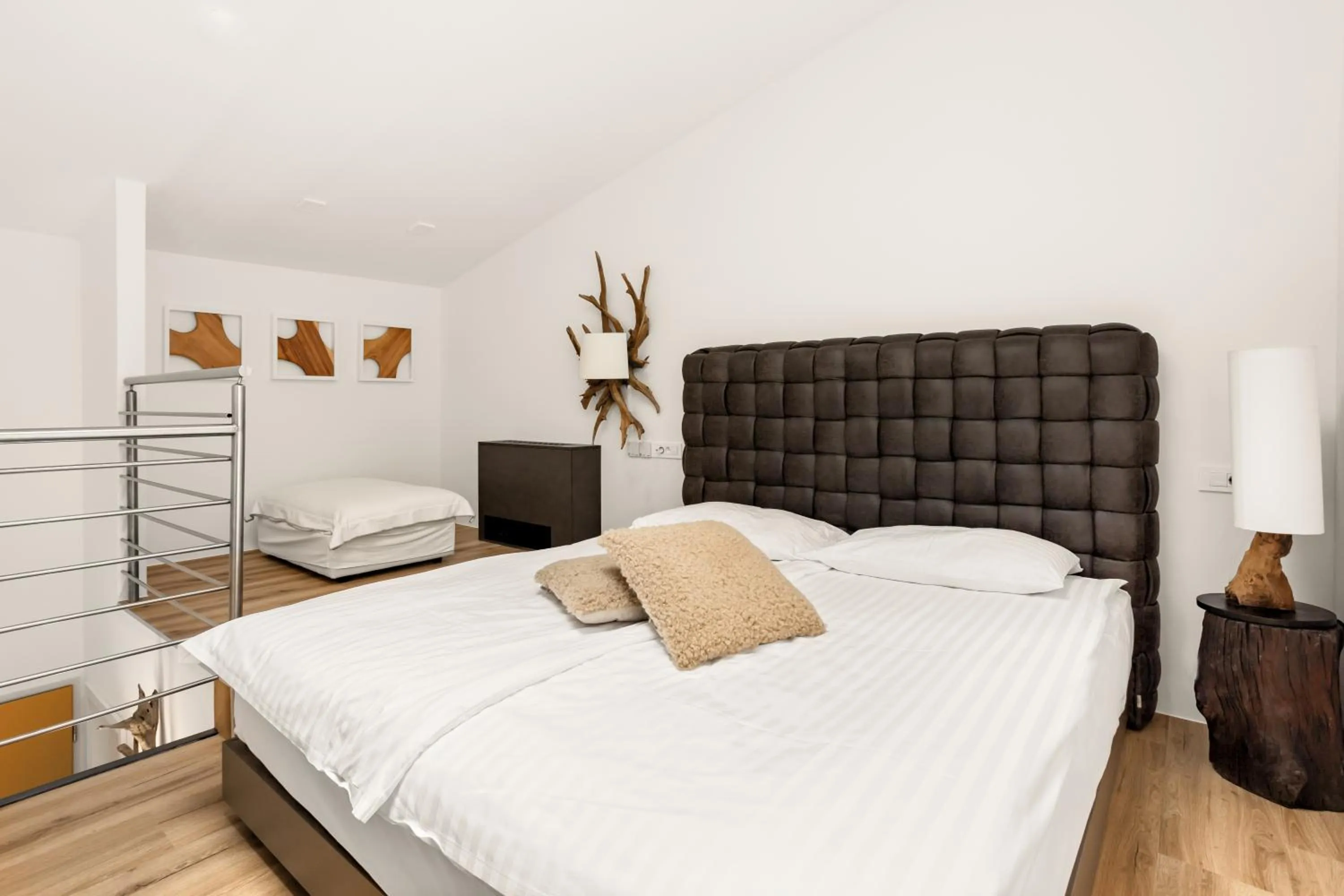 Seating area, Bed in Hotel Harmonija SPA & FREE PARKING