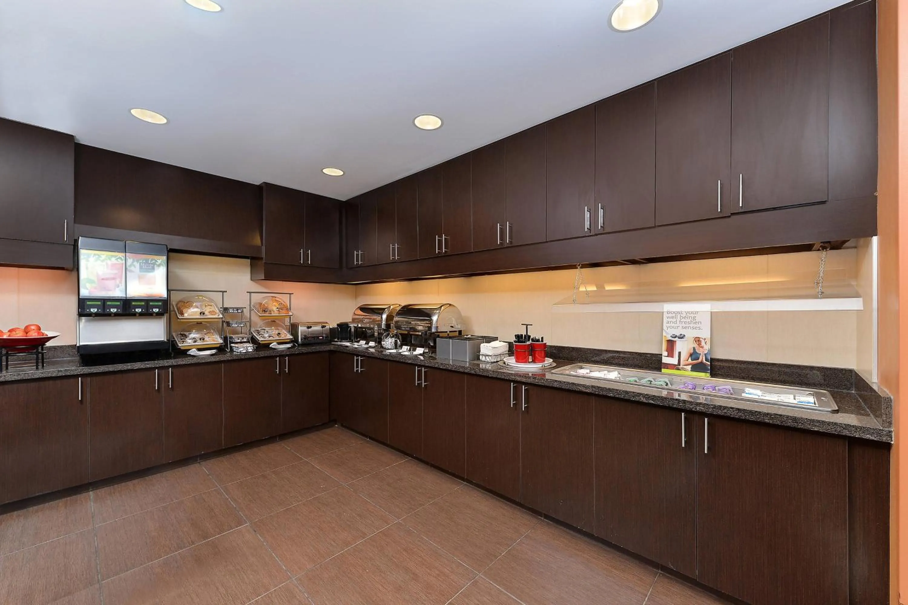 Breakfast in Residence Inn by Marriott Coralville