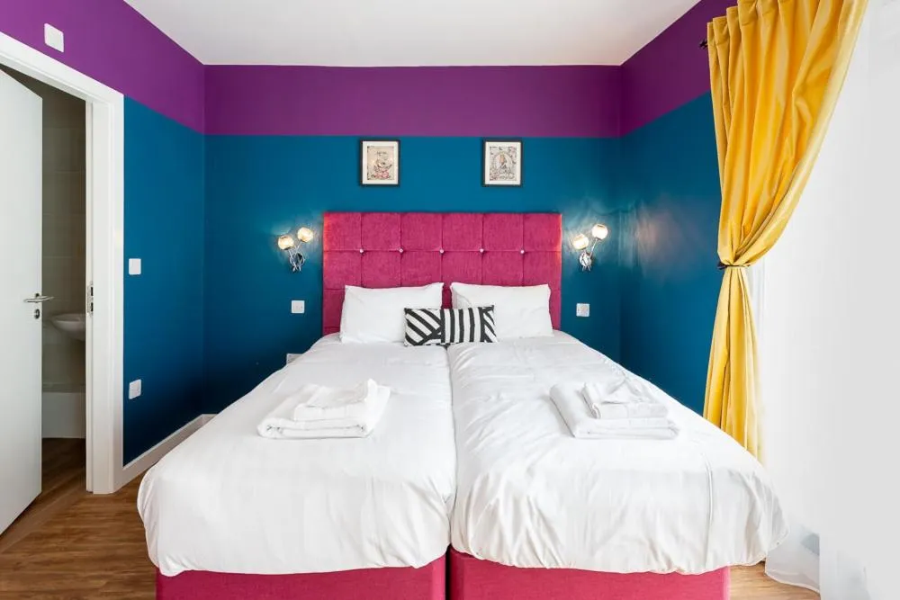 Bedroom, Bed in Honeypot House