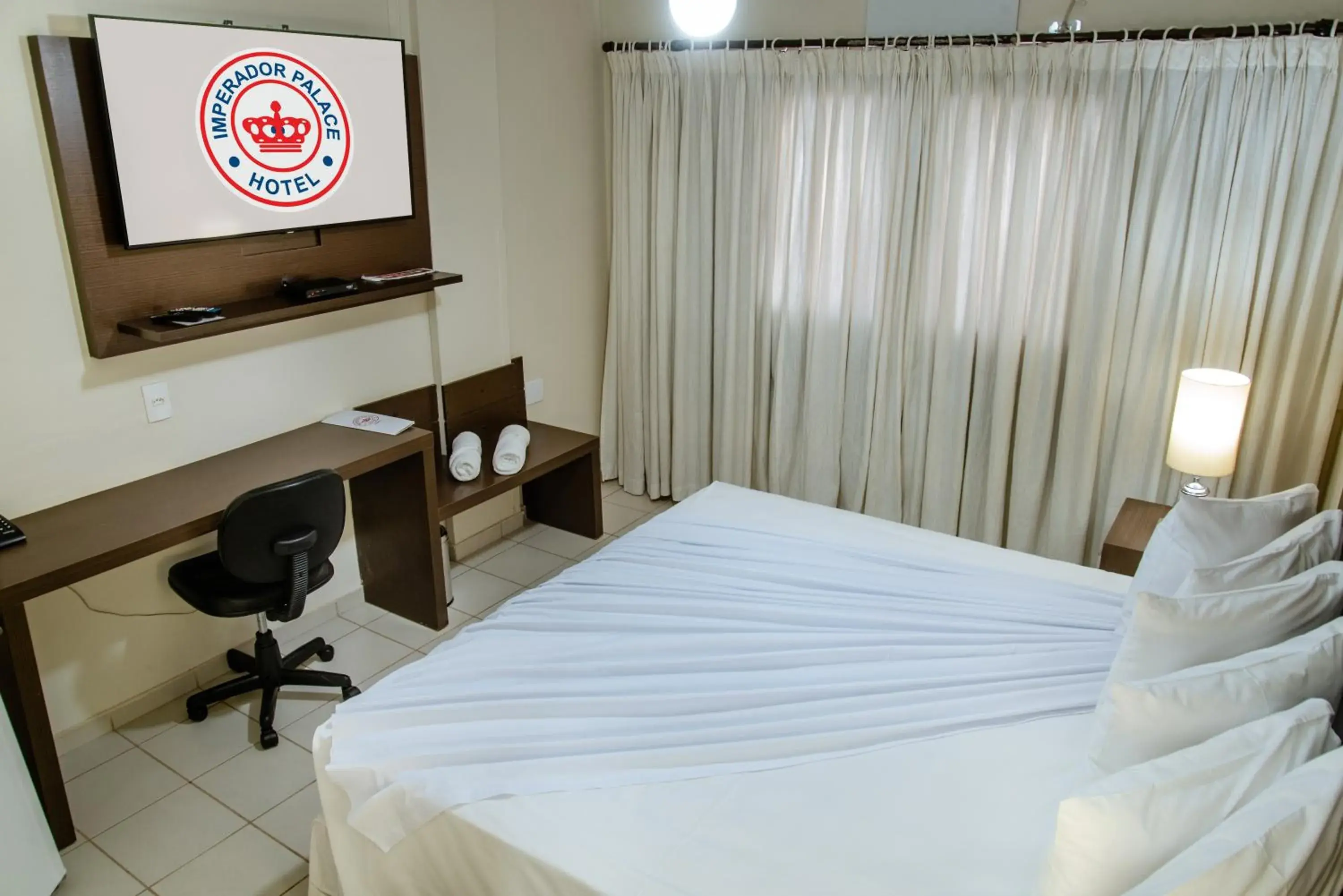 King Suite with Spa Bath - single occupancy in Imperador Palace Hotel Franca King Suite with Spa Bath - single occupancy in Imperador Palace Hotel Franca