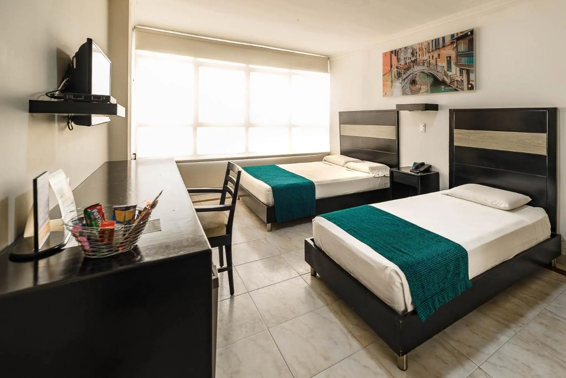 Photo of the whole room, Bed in Hotel Genova Centro