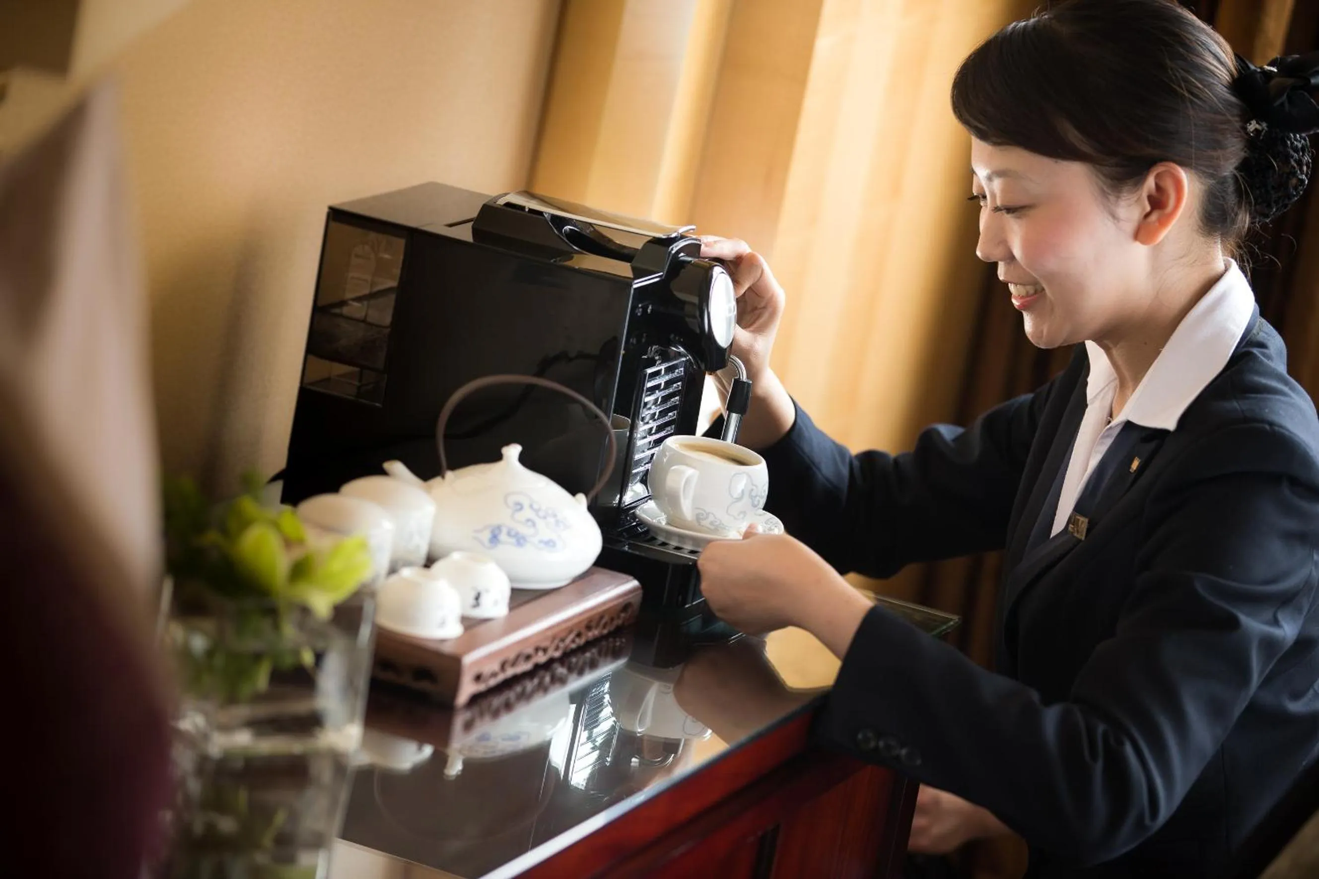 Staff in Shaoxing Tianma Grand Hotel