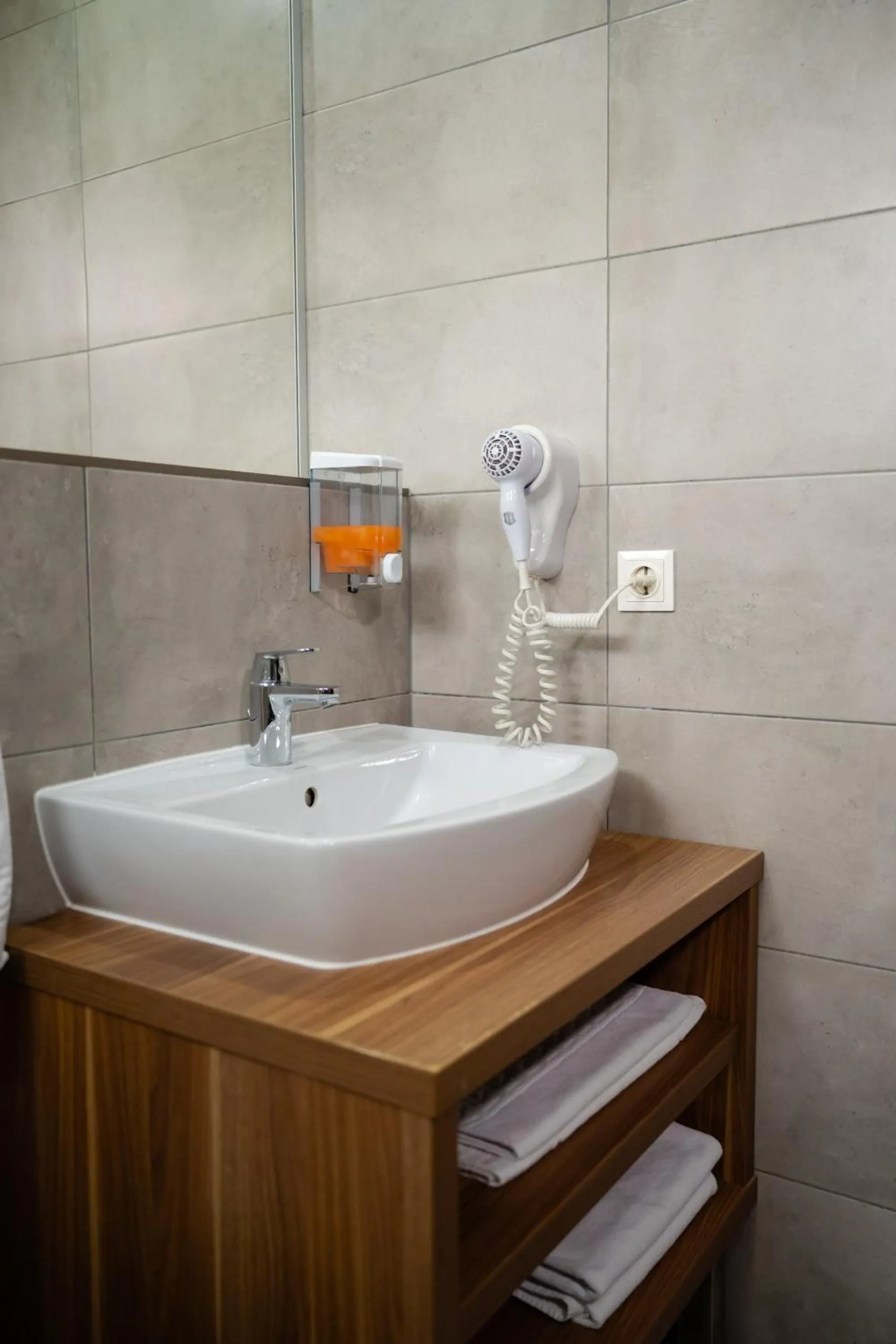 Bathroom in Hotel President