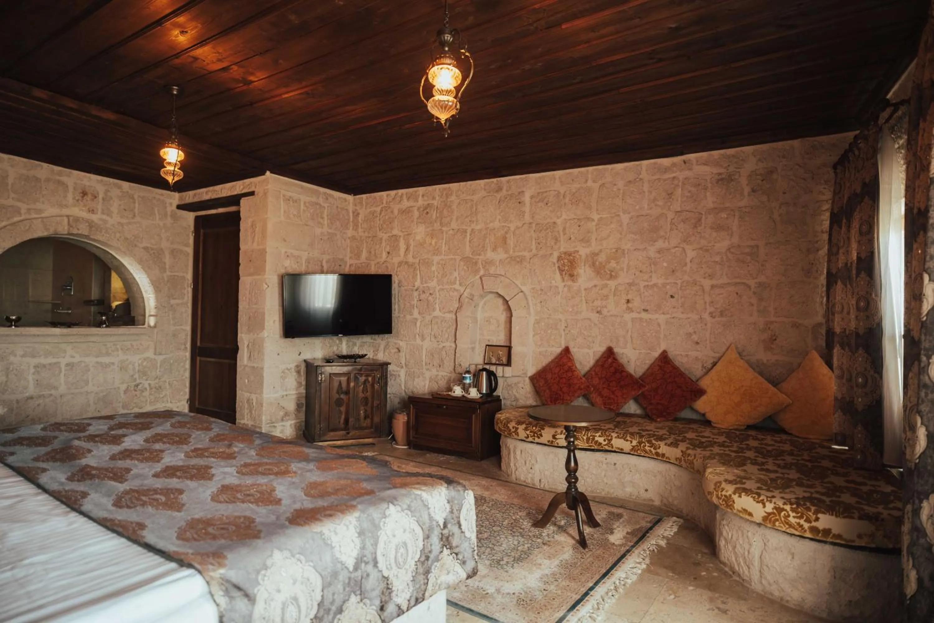 Bed in Hu of Cappadocia - Special Class