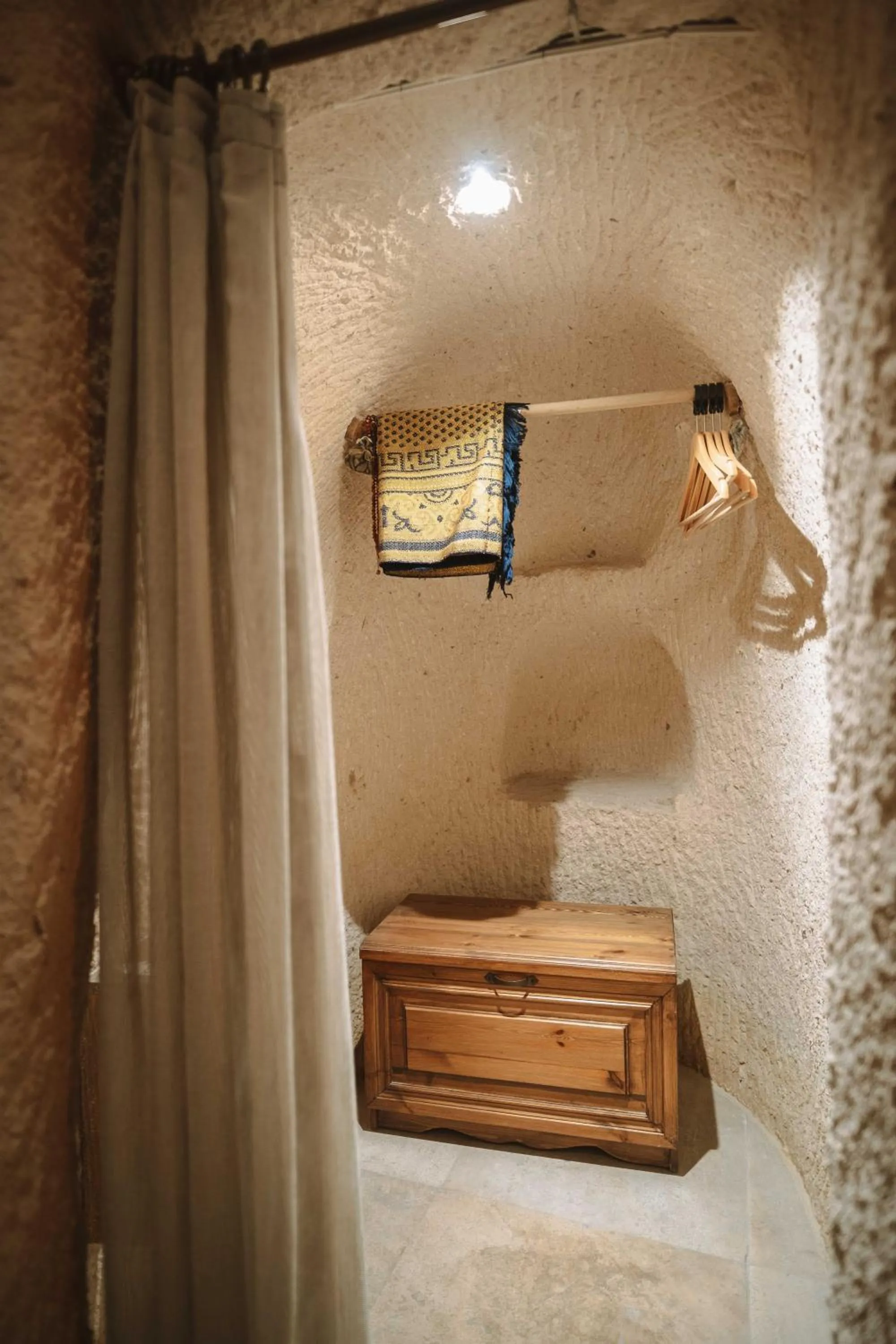 wardrobe in Hu of Cappadocia - Special Class