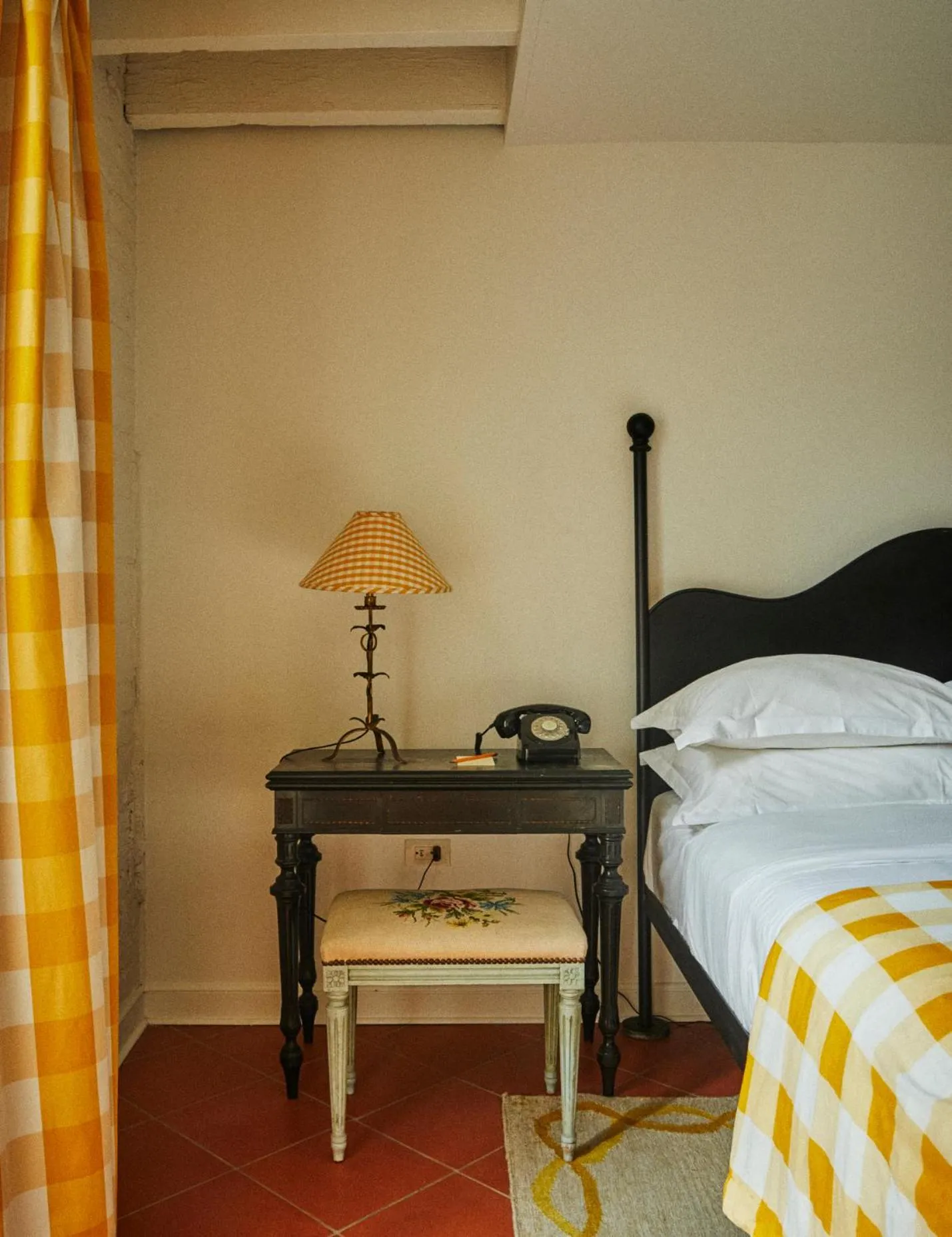 Bedroom, Bed in Hotel Peter and Paul, an Ash Hotel