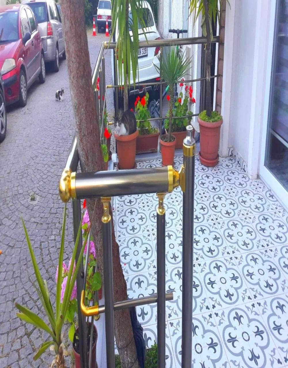 Property building in Yasin Apart hotel