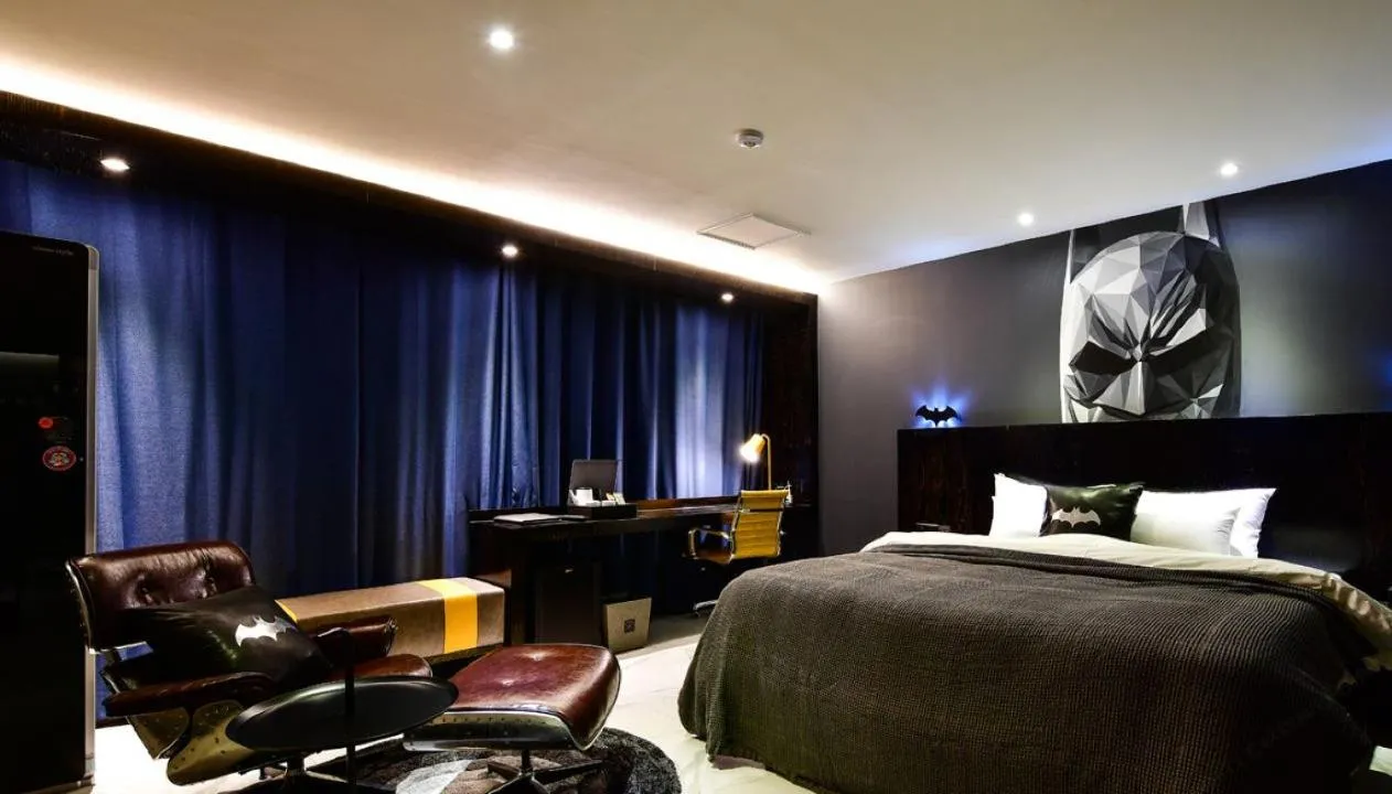 Photo of the whole room, Bed in Hotel La Vue Foret