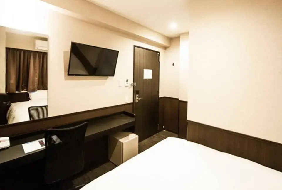 Single Room in Hotel Excellence Kyoto Station Nishi Single Room in Hotel Excellence Kyoto Station Nishi