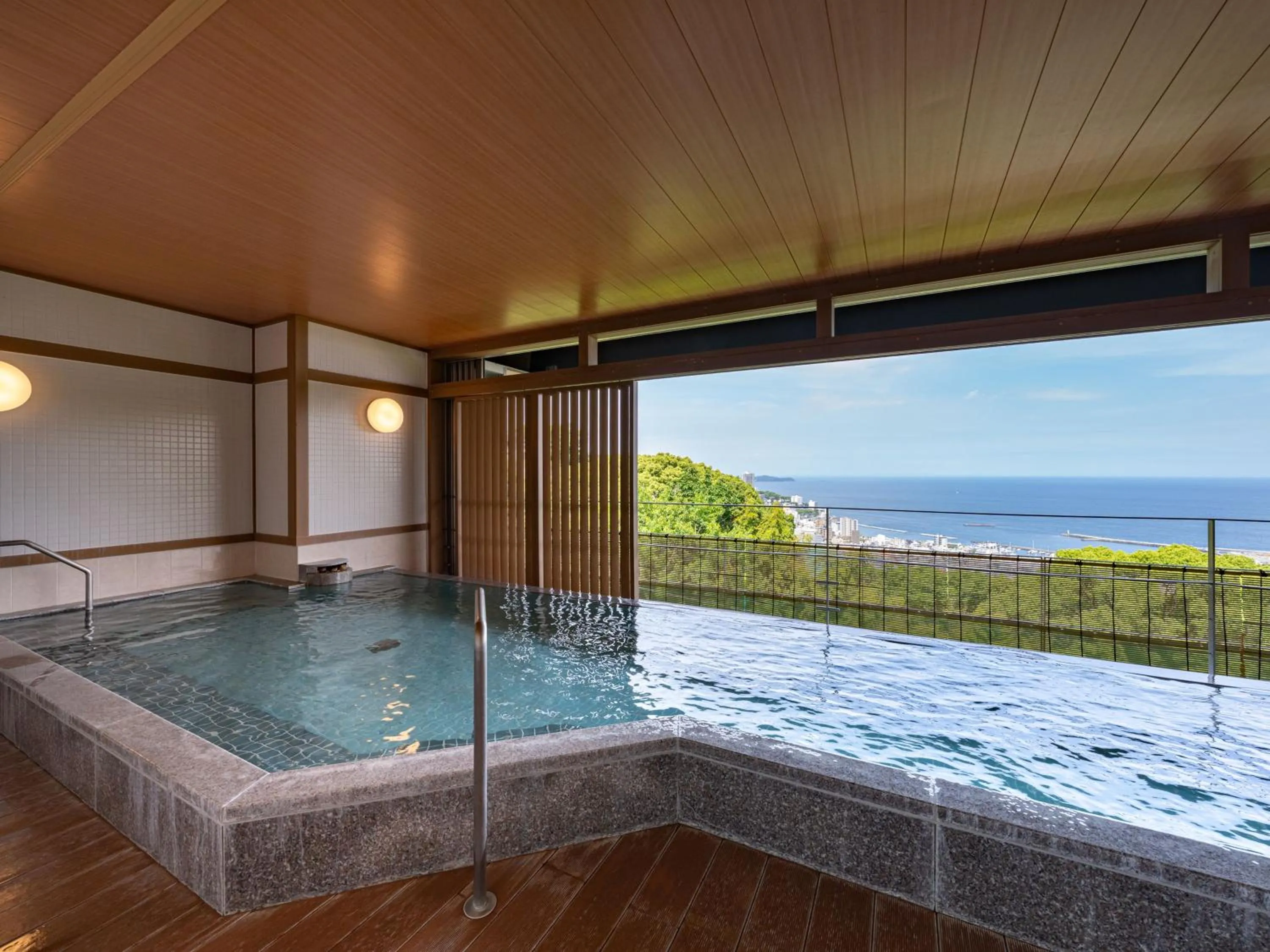 Hot Spring Bath in KAMENOI HOTEL Atami Annex